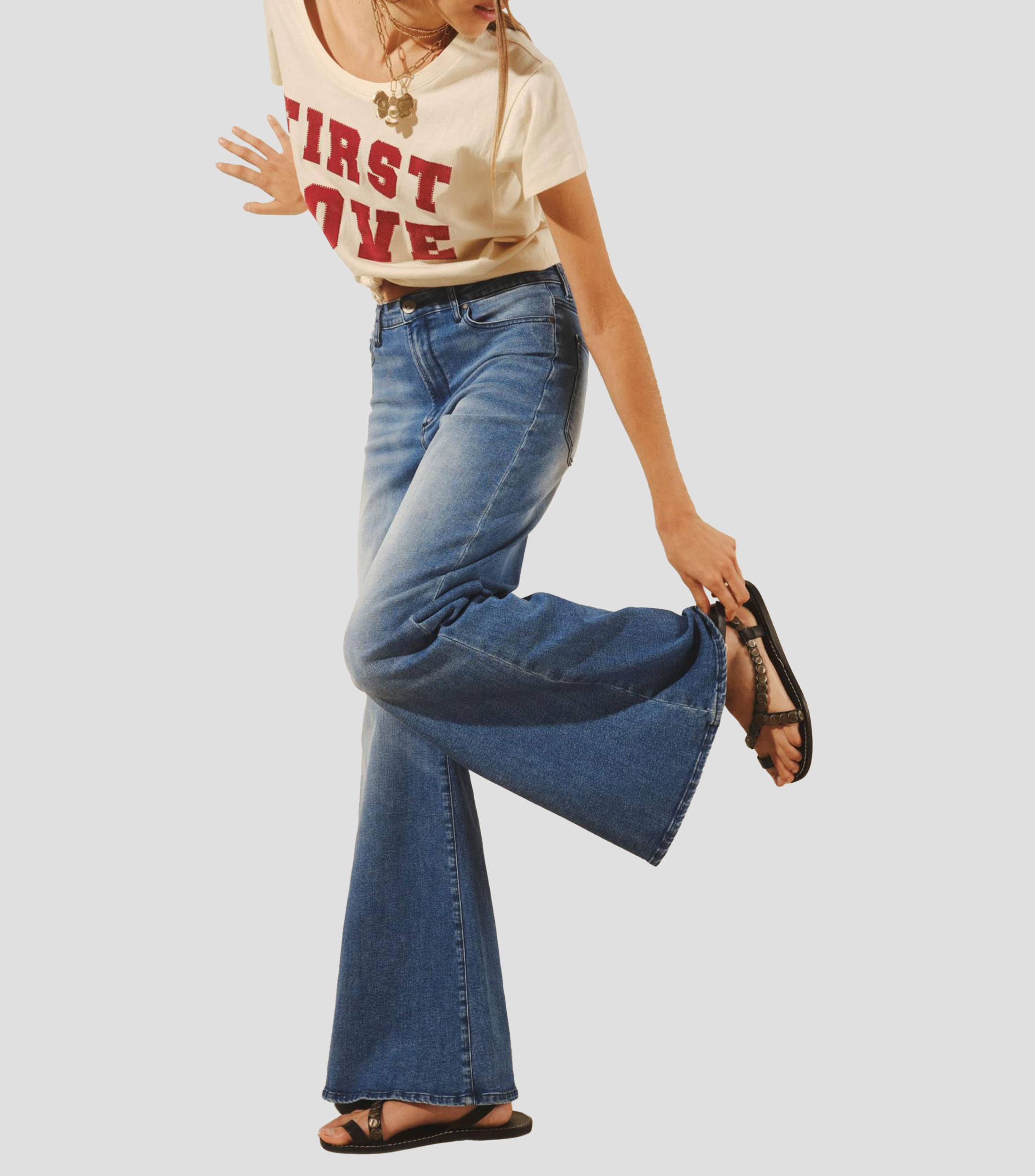 Jeans Acampanado Mujer