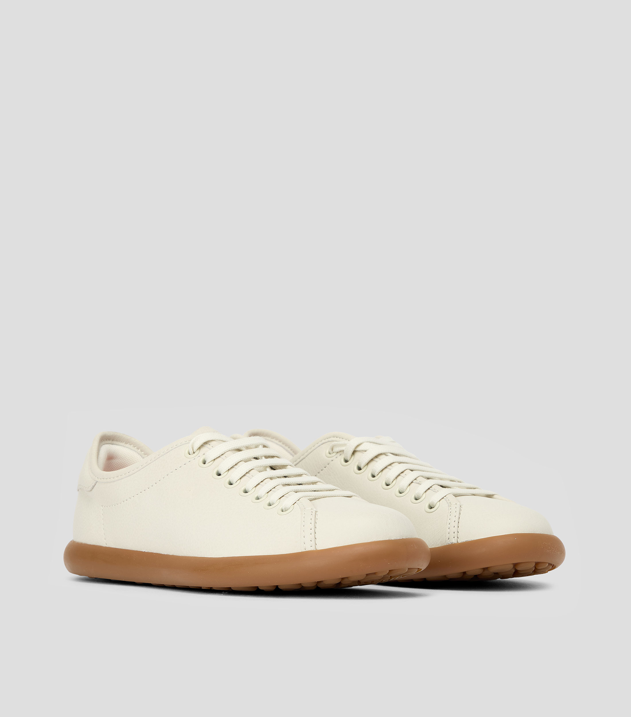 Tenis casuales en piel Mujer