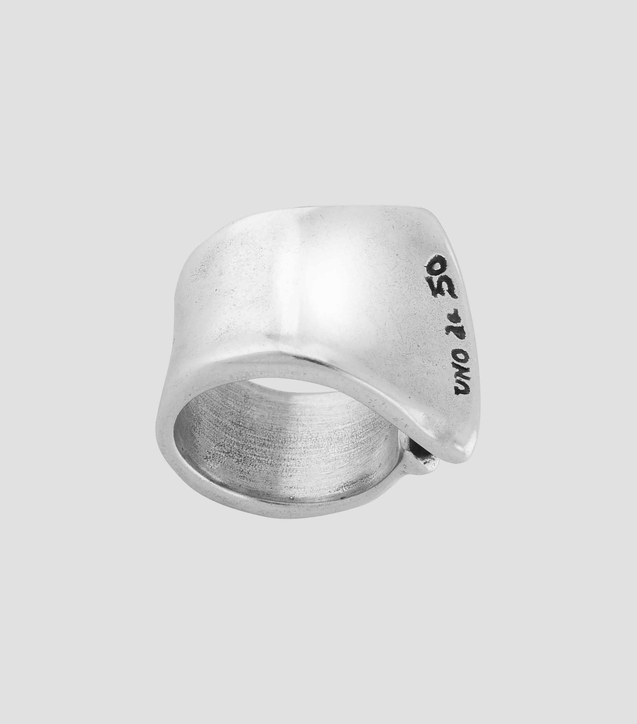 Anillo La Grieta Mujer Talla: M