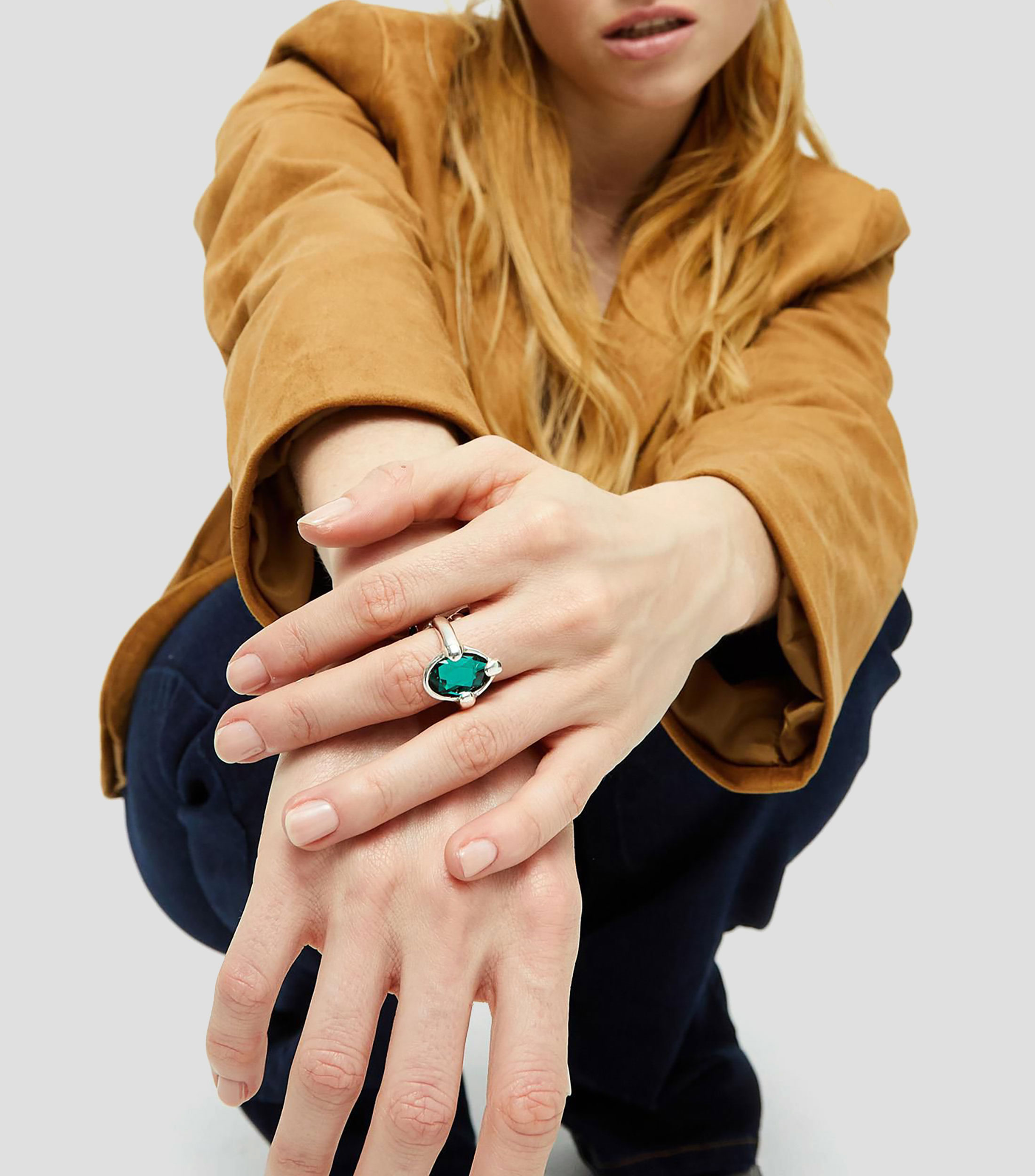 Anillo con incrustación de cristal Mujer