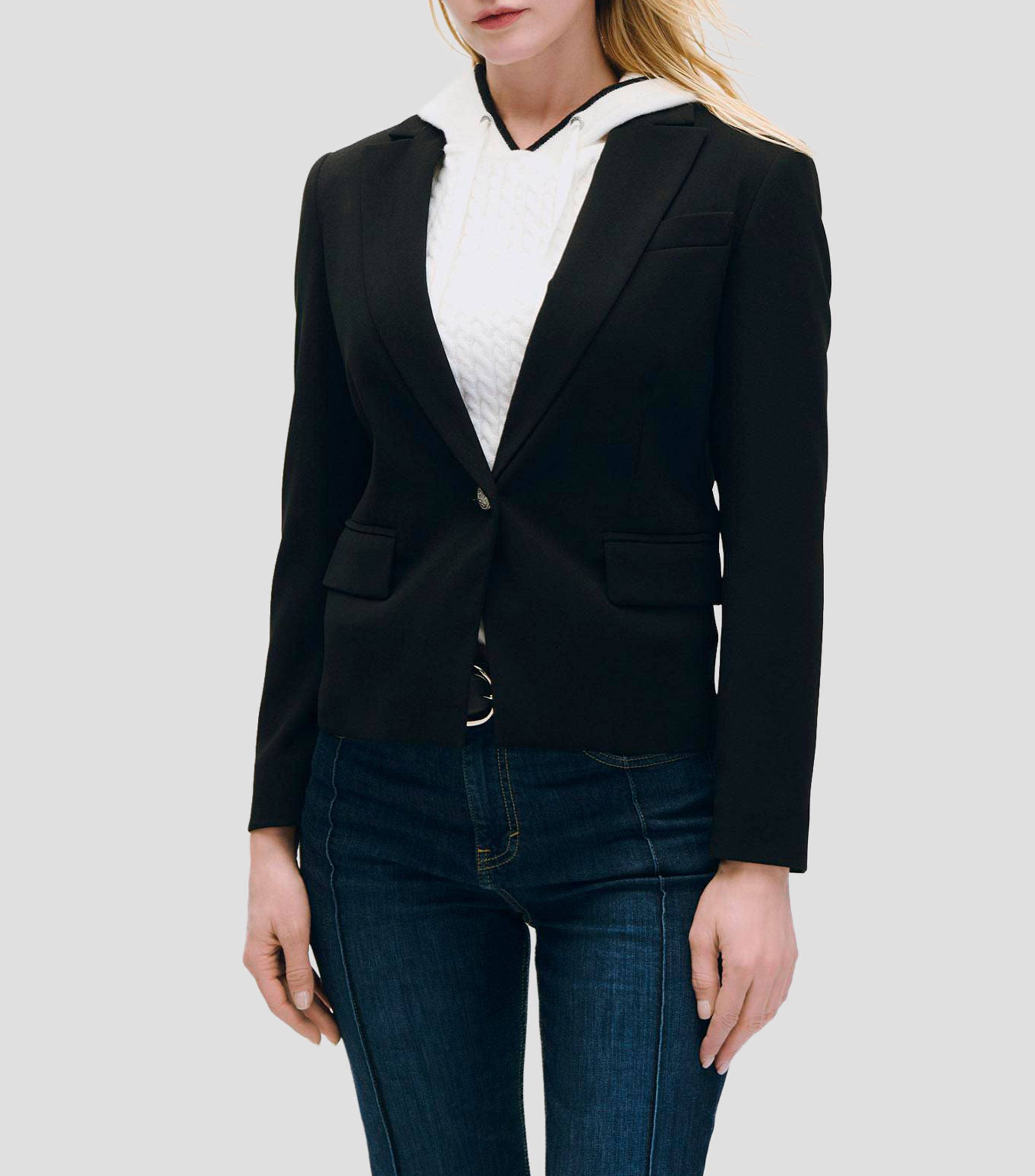 Blazer solapa de pico bolsillo tipo welt botones en puño Mujer