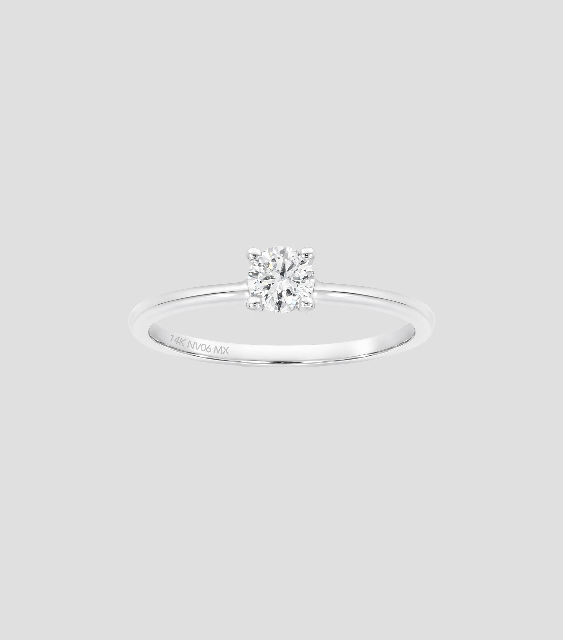 Anillo solitario en Oro blanco de 14 Kilates con diamante Mujer