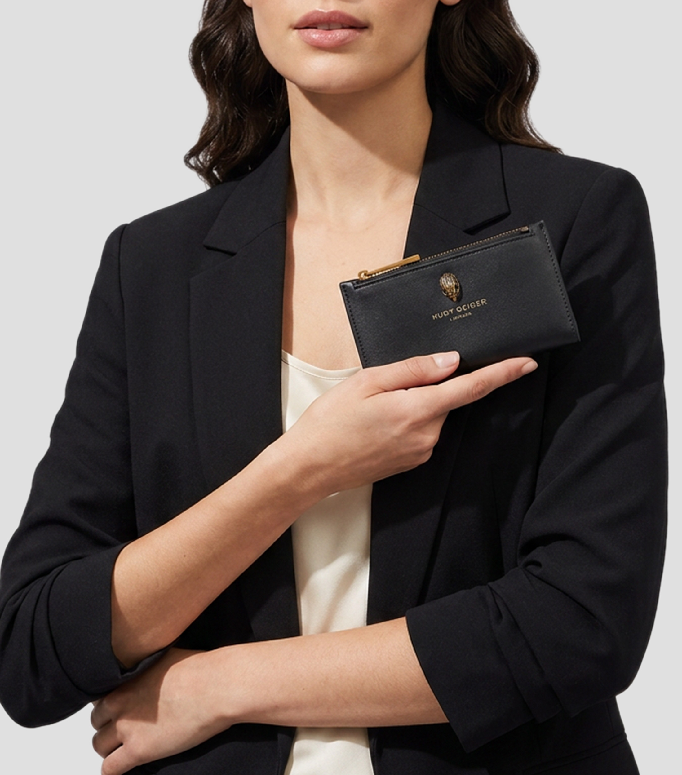 Monedero liso con detalle texturizado Mujer