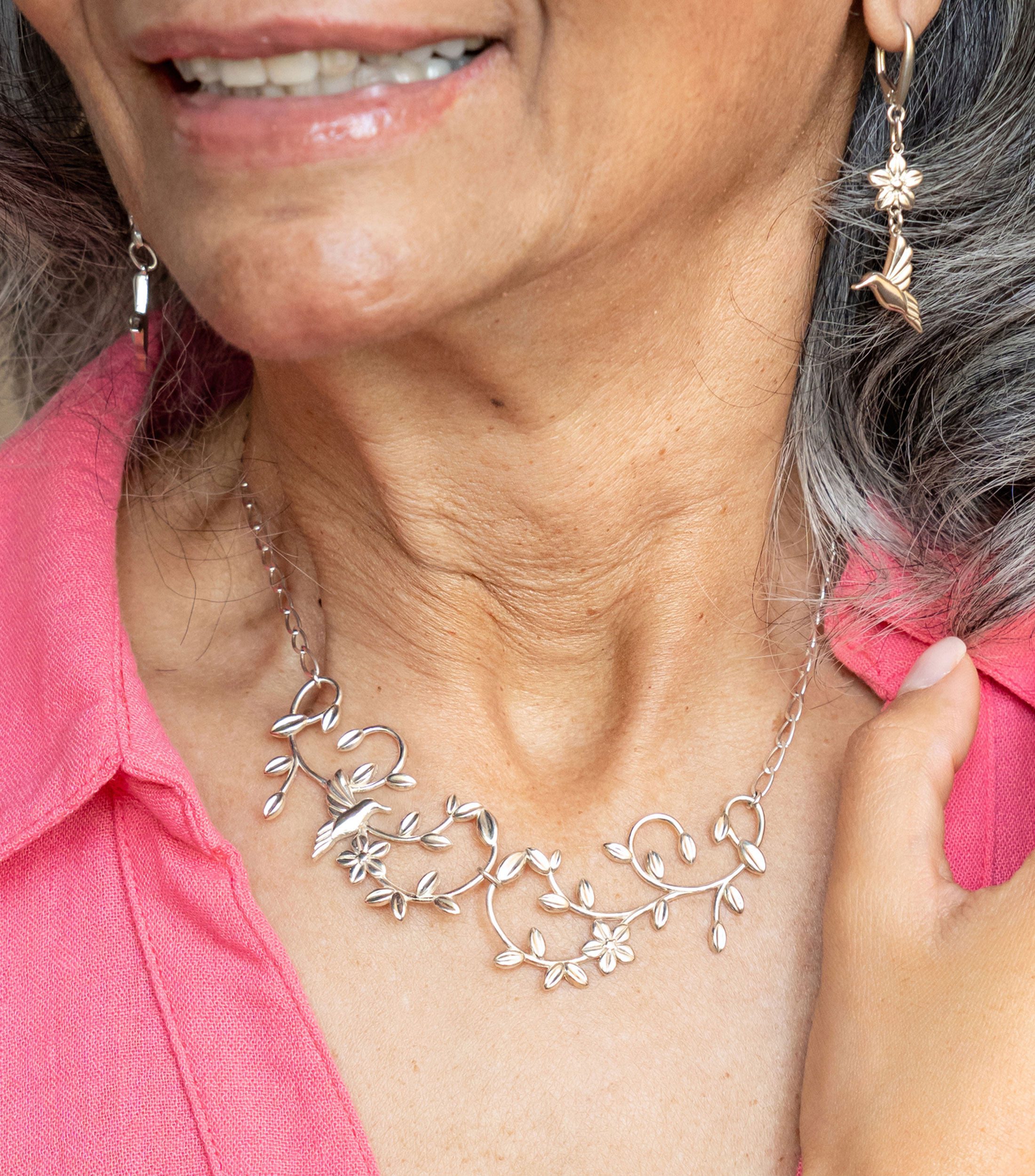 Collar con hojas y colibrí en Plata .925 Mujer