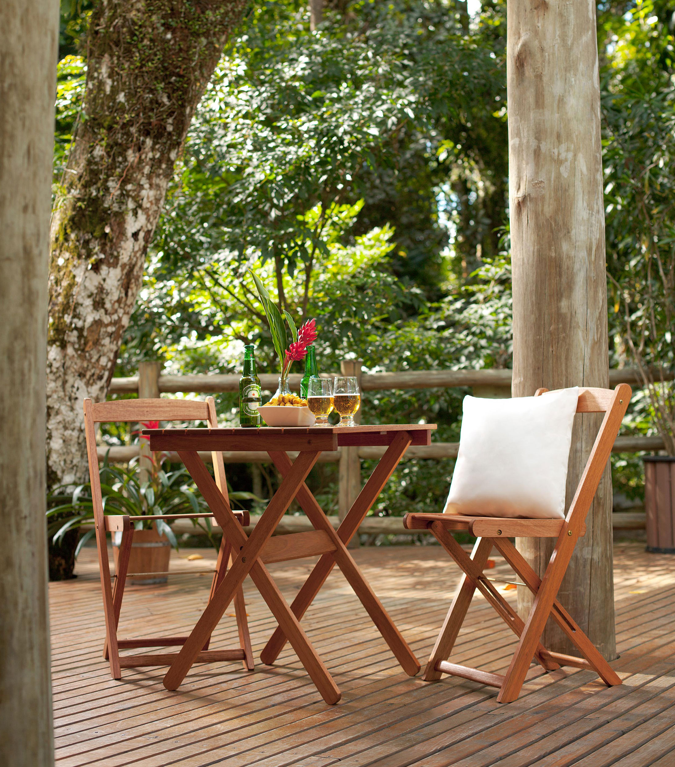Set 2 Sillas y Mesa Naipe para exterior en madera