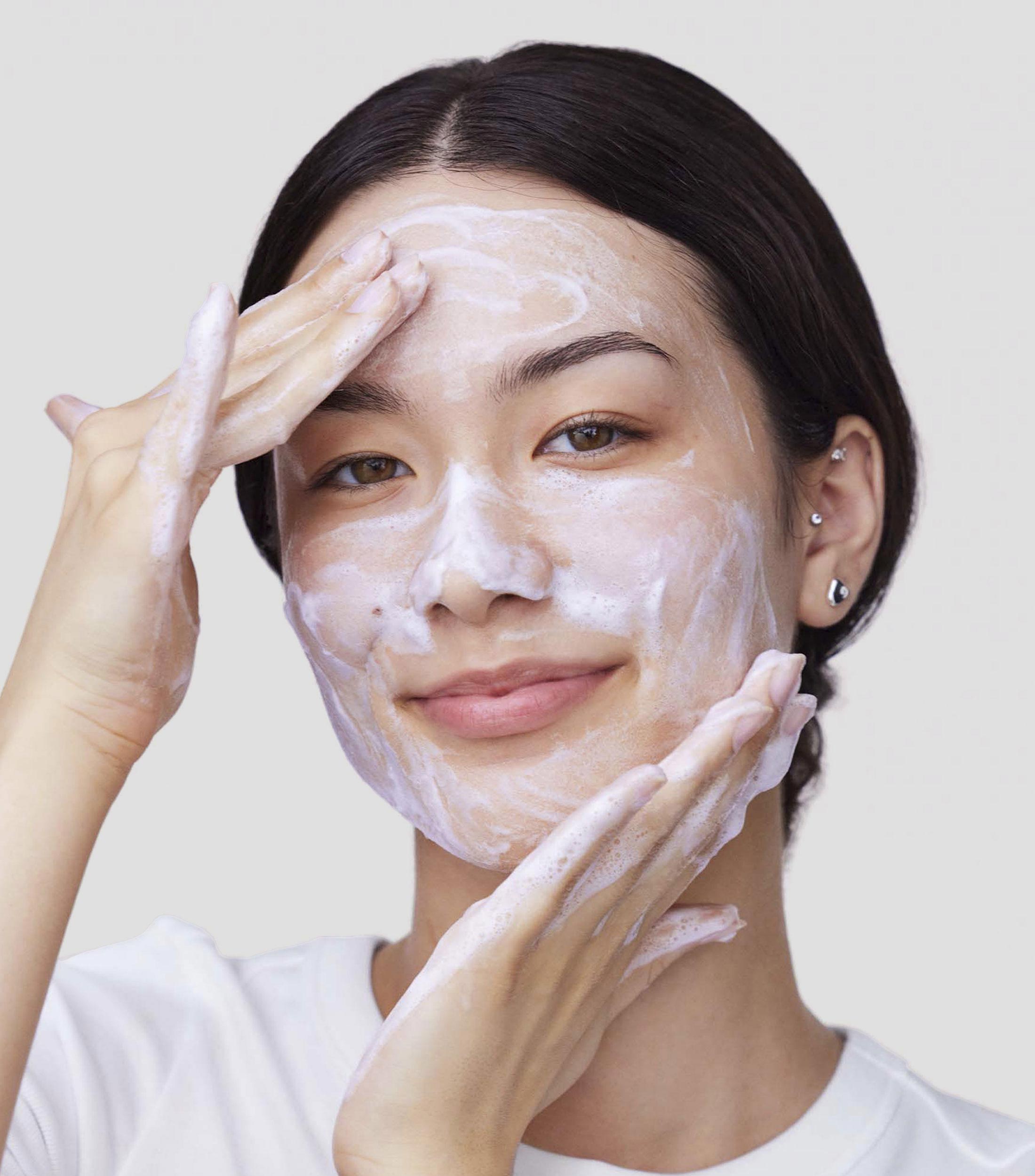 Take The Day Off Facial Cleansing Mousse, 125 ml