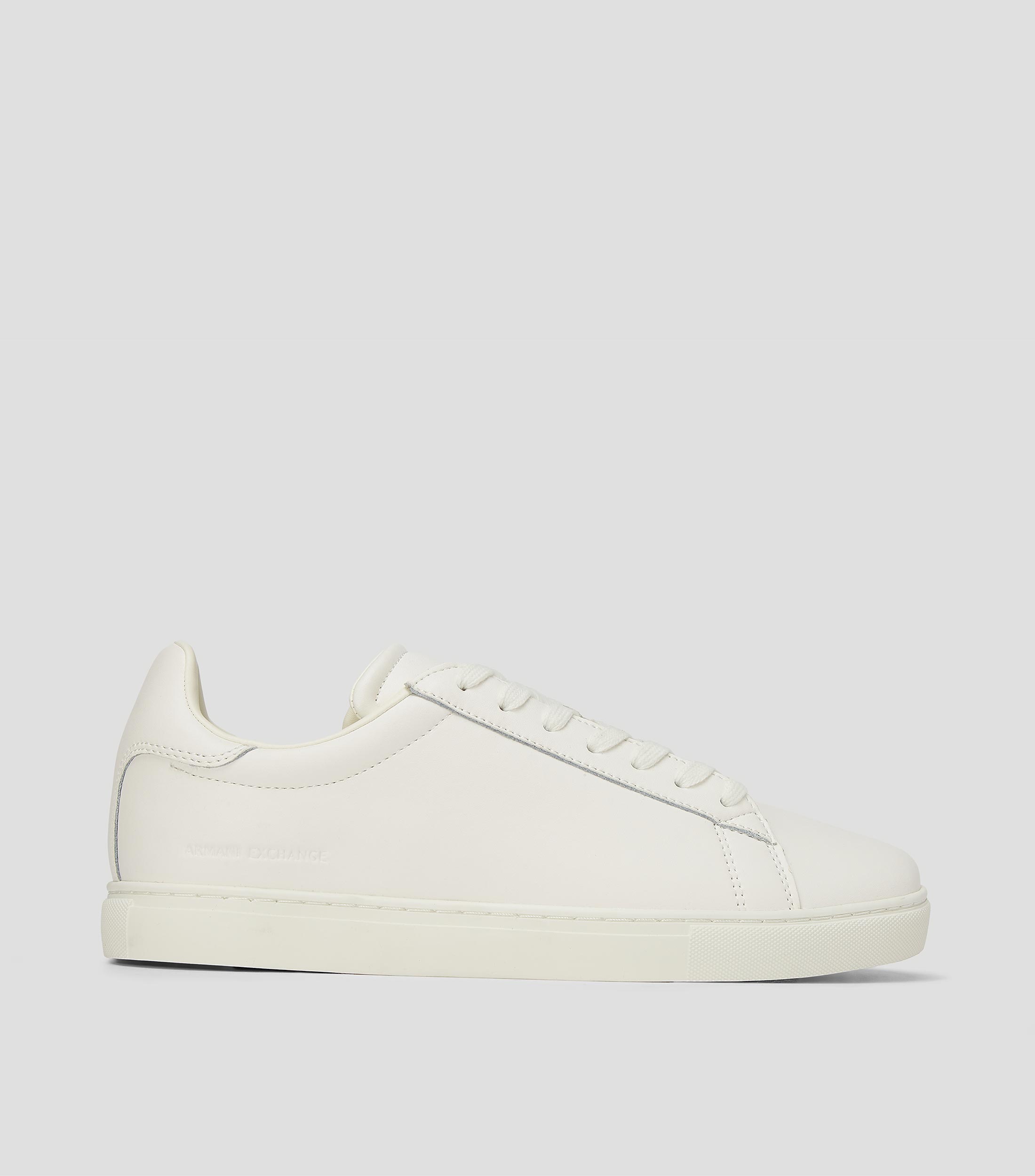 tenis blancos armani