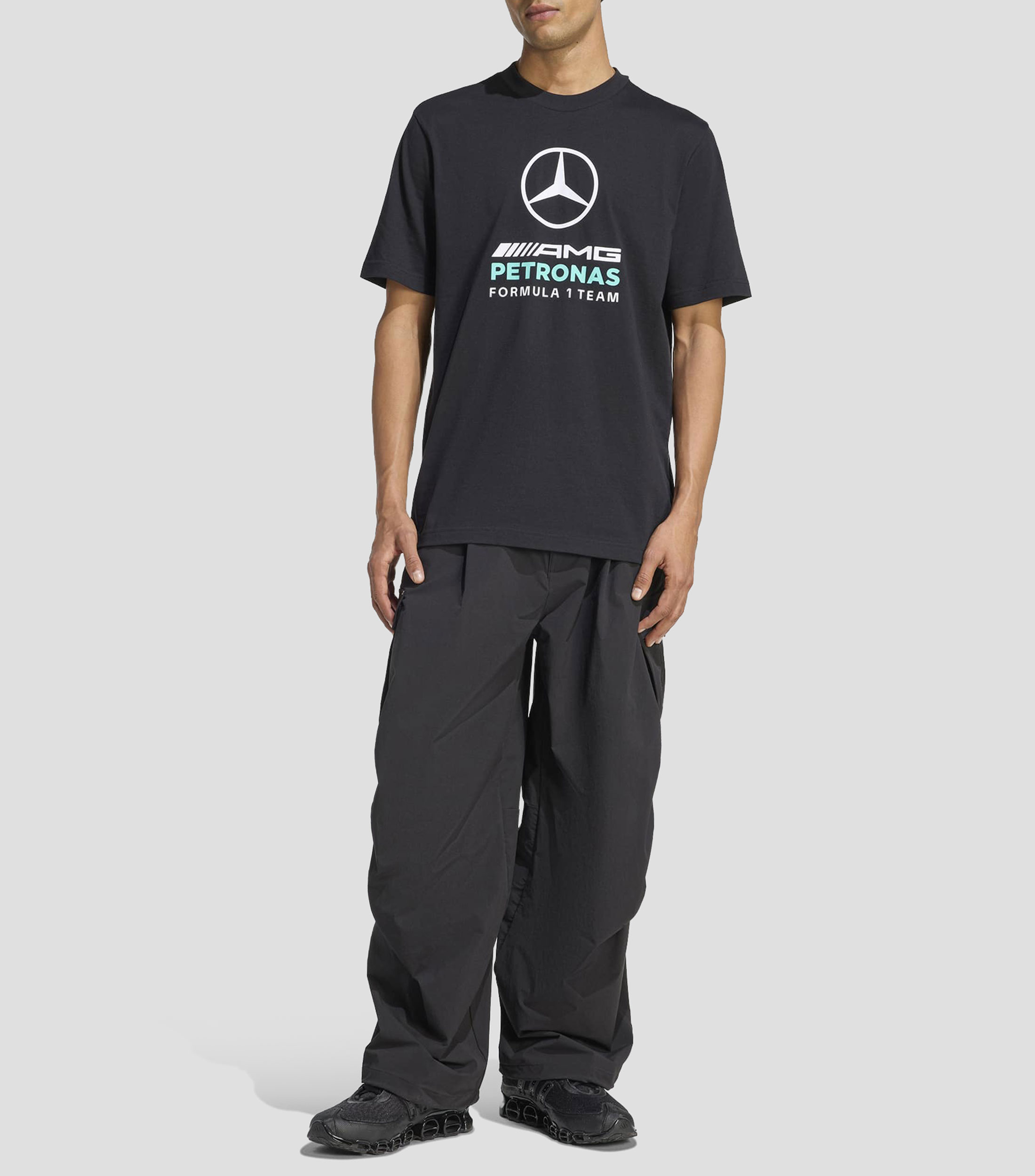 Playera deportiva Mercedes AMG Petronas F1 Team estampada Hombre