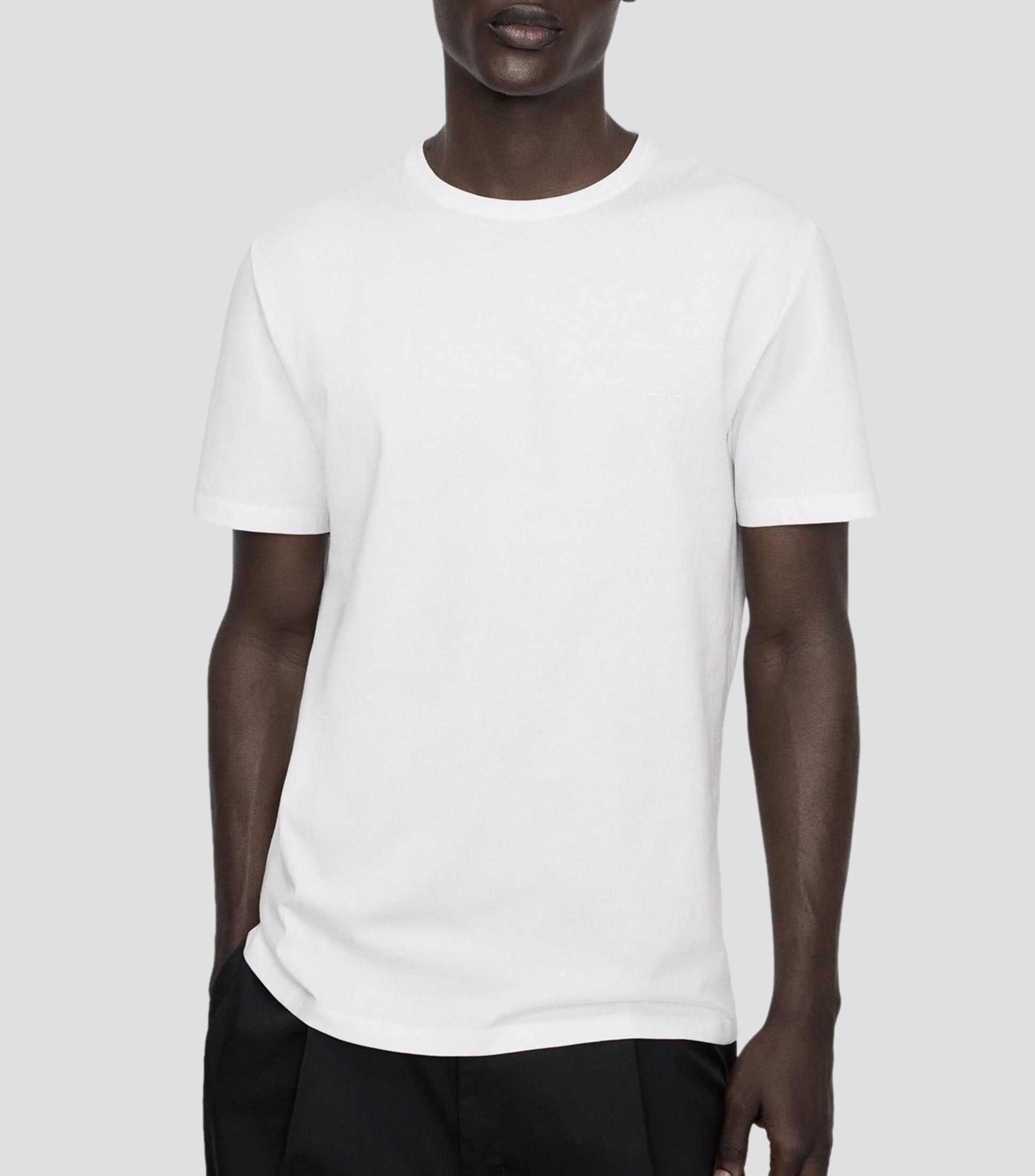 Playera cuello redondo manga corta lisa Hombre