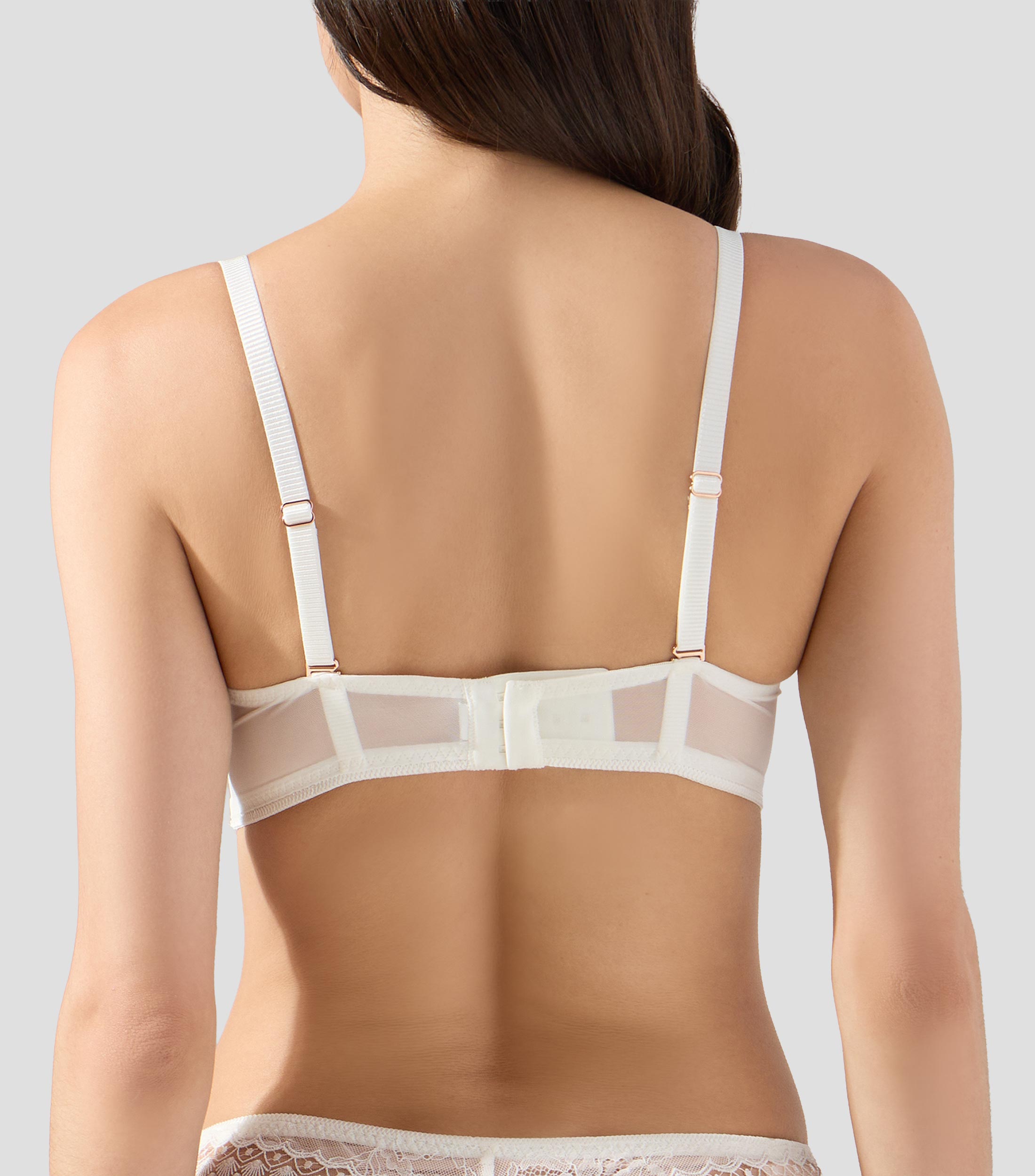 Brasier de encaje con varilla