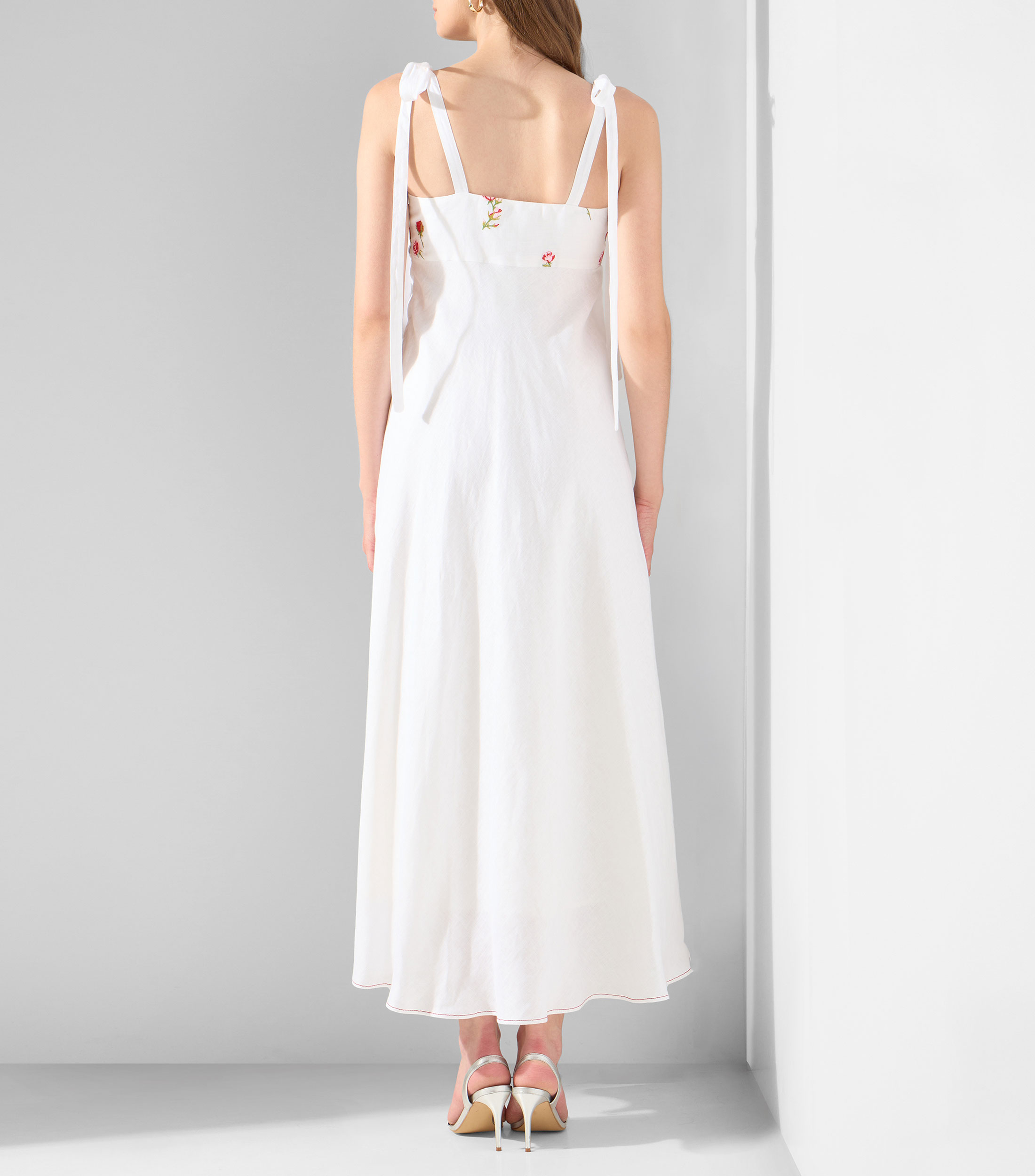 Vestido midi liso Mujer