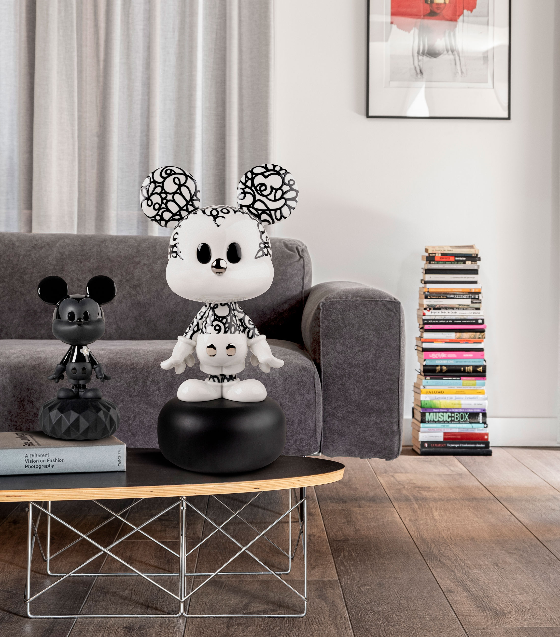Escultura Doodle Mickey en porcelana