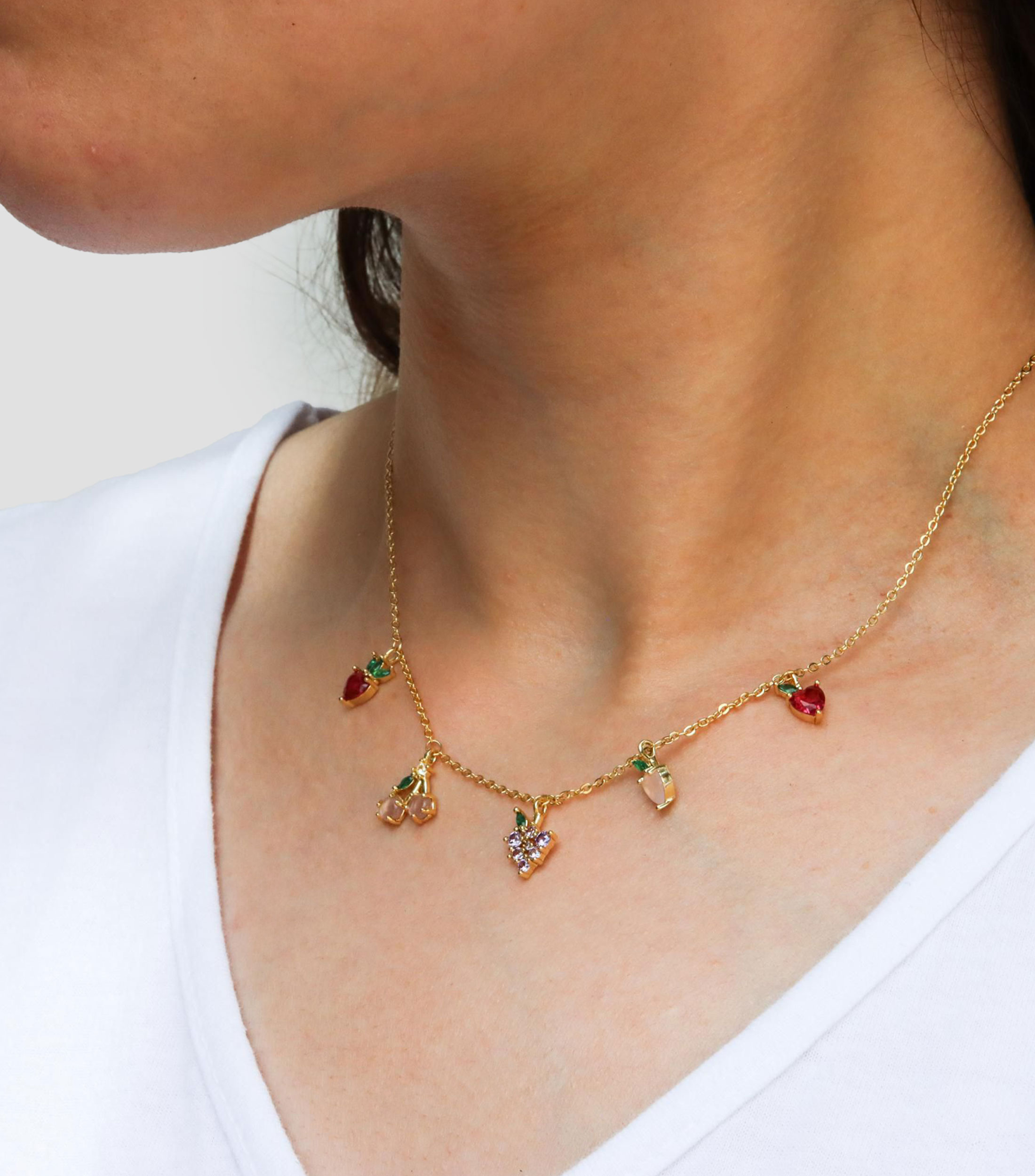 Collar con dijes en forma de frutas Mujer