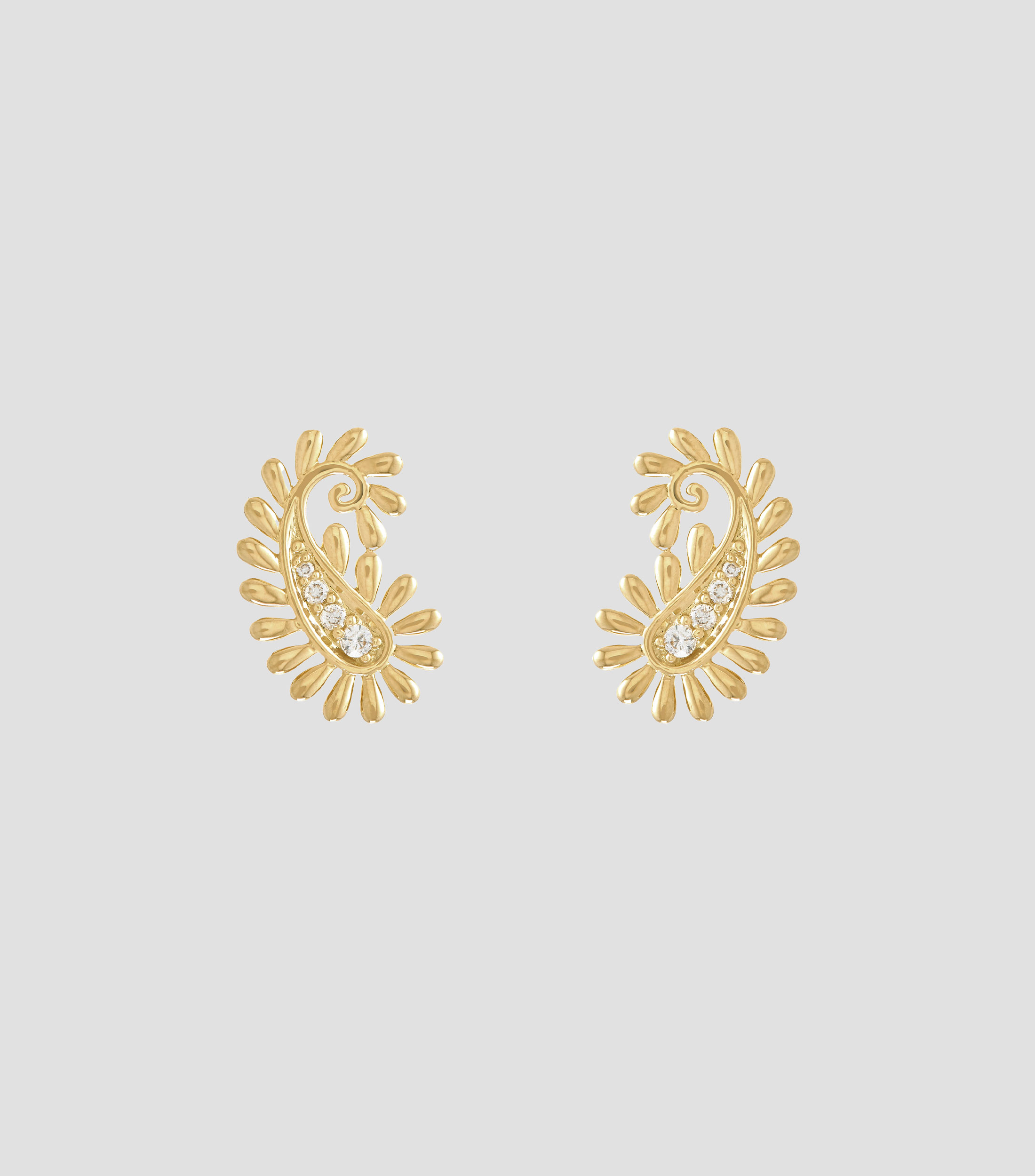 Aretes en oro amarillo de 18 kilates con diamantes Mujer