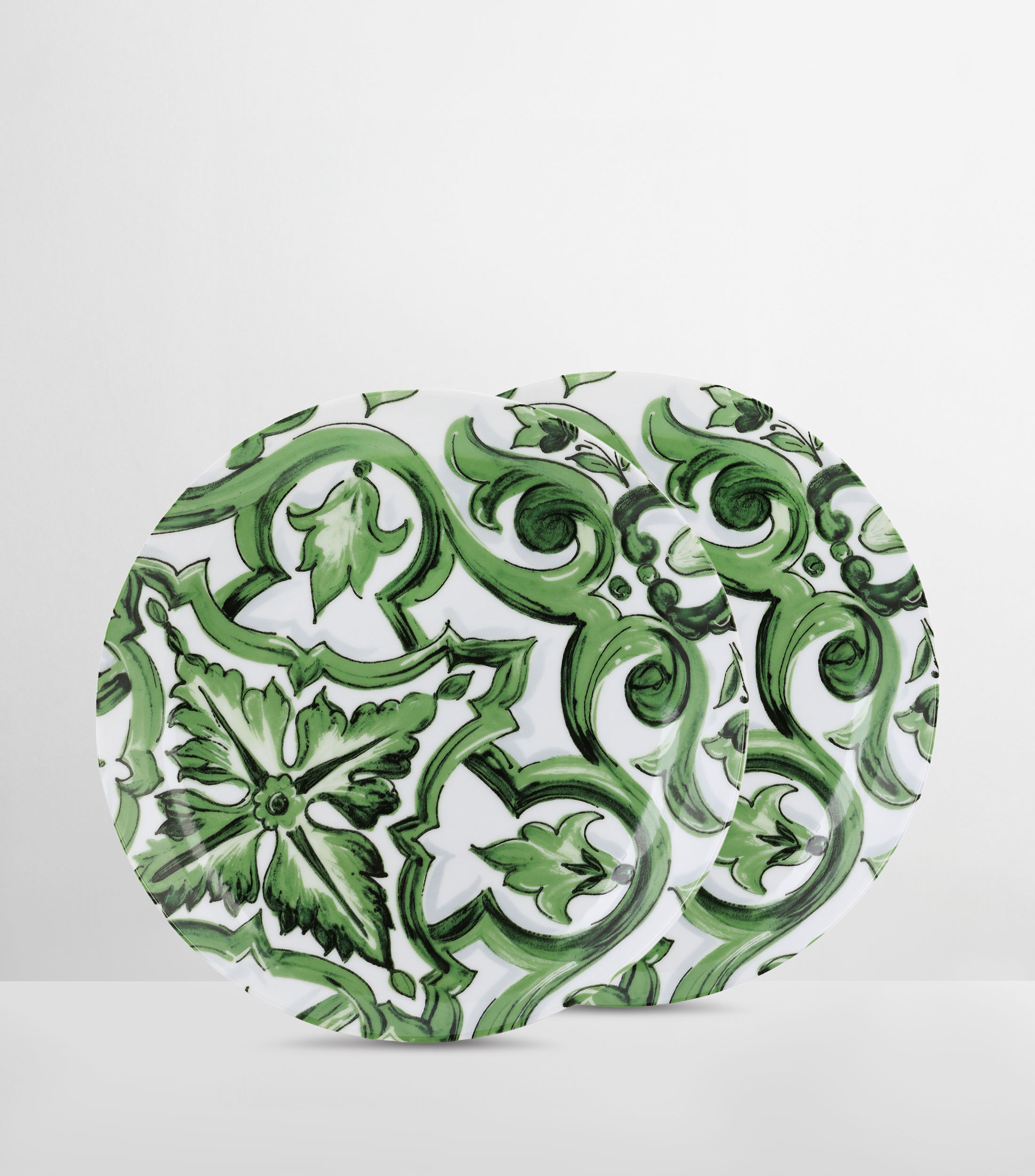 Set 2 platos llanos Maiolica pintado