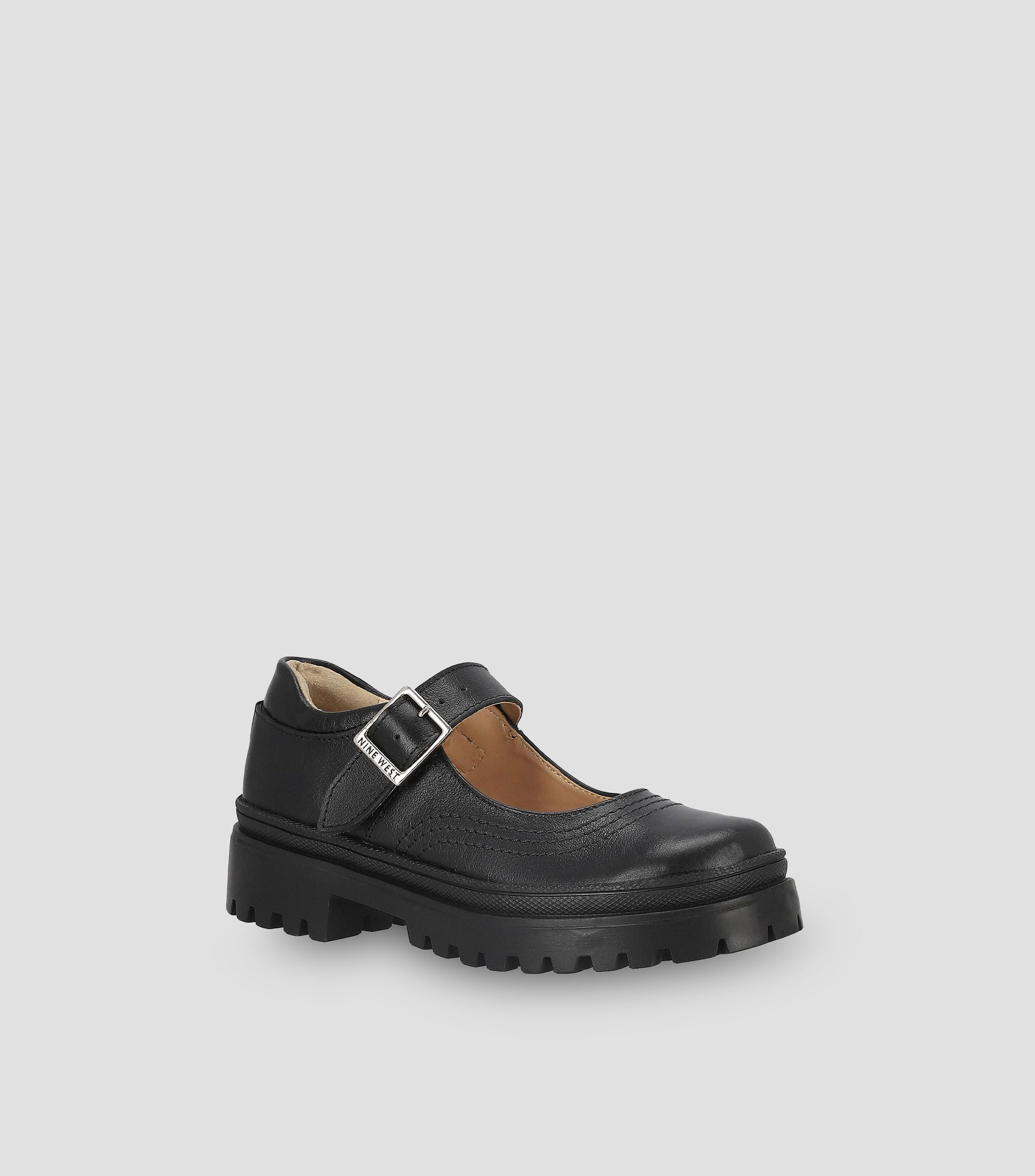 Flats con tacon bajo en piel Nina