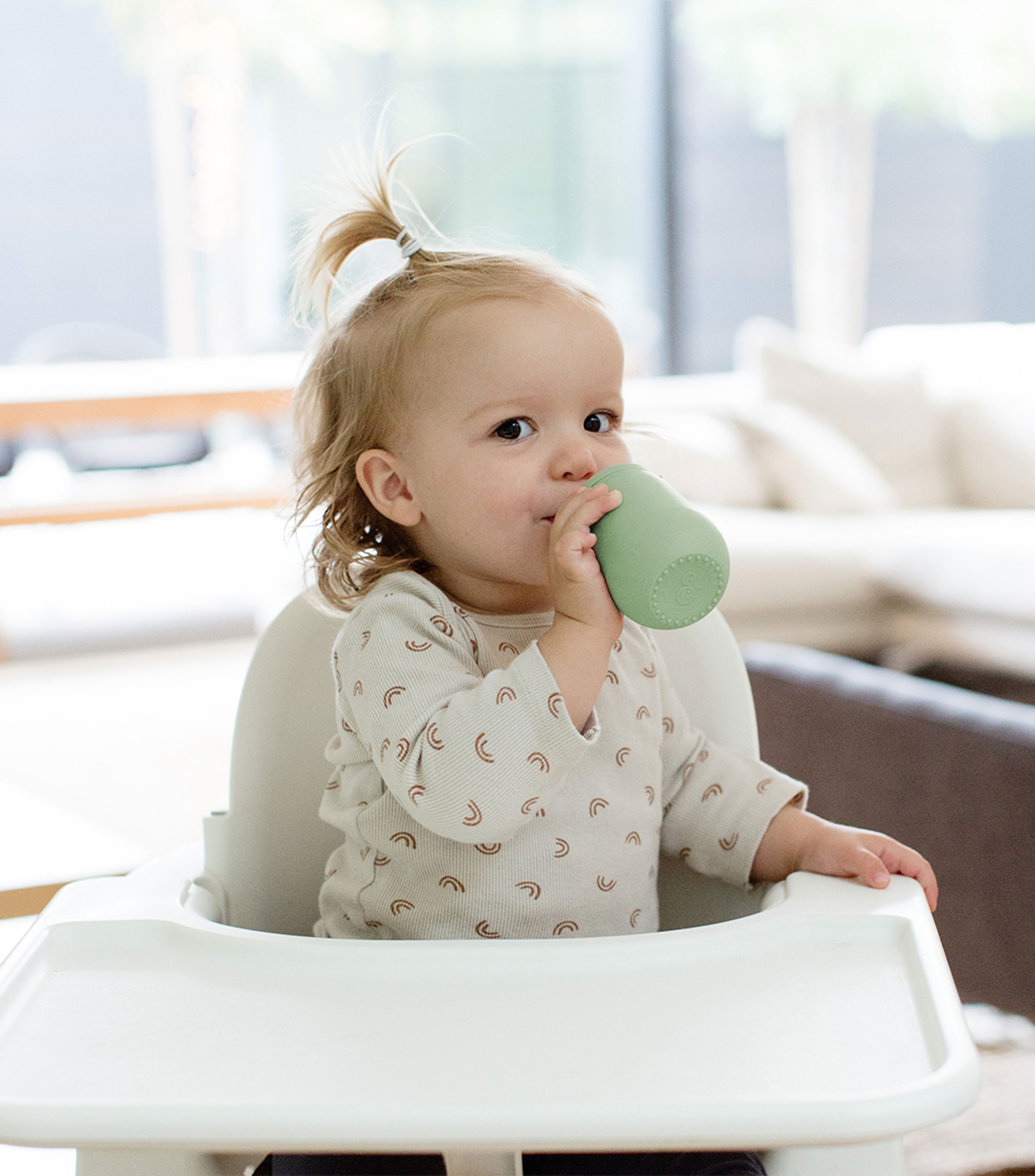 Vaso entrenador con popote para Bebé