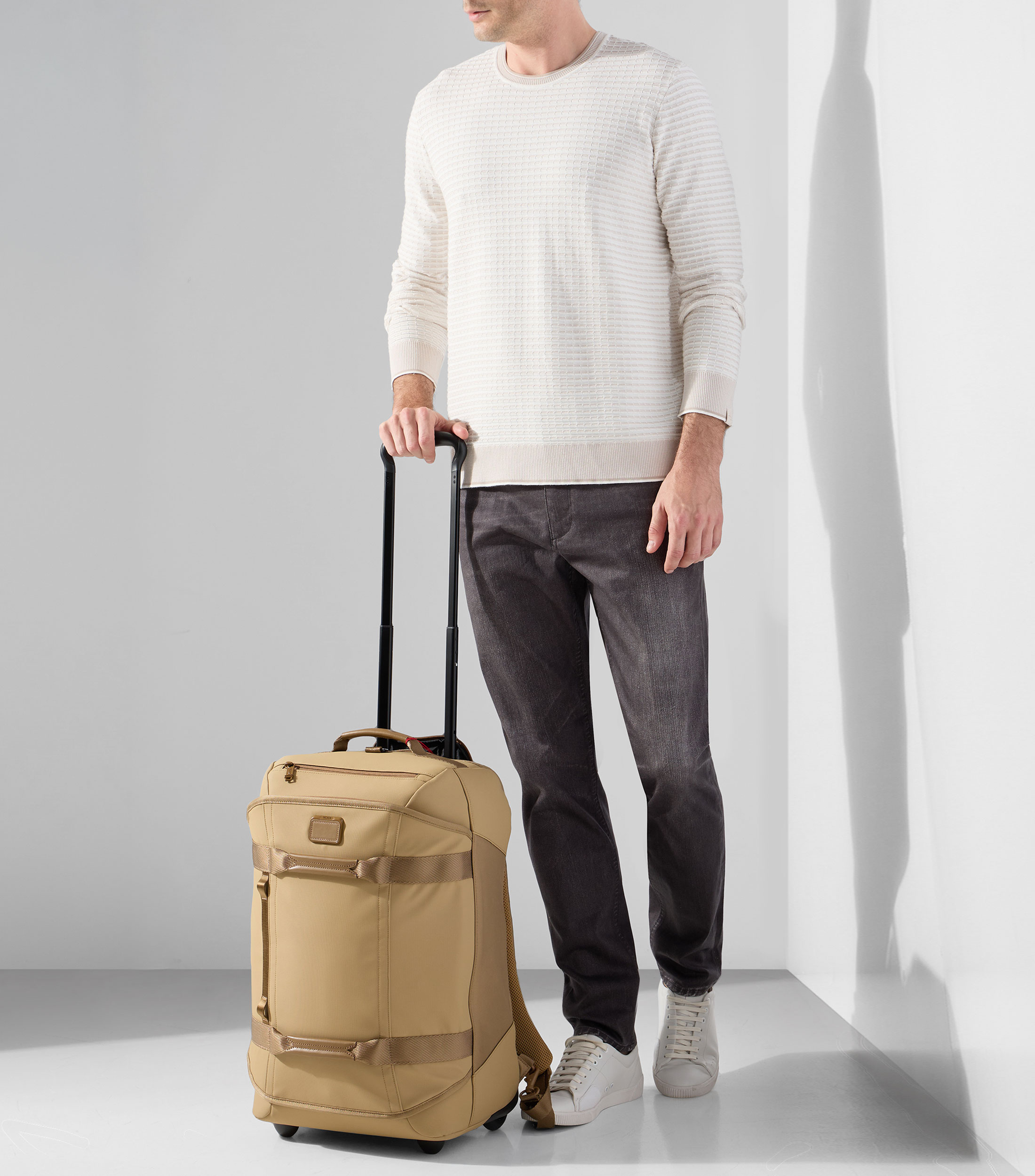 Maleta de viaje tipo duffle Alpha Bravo kaki