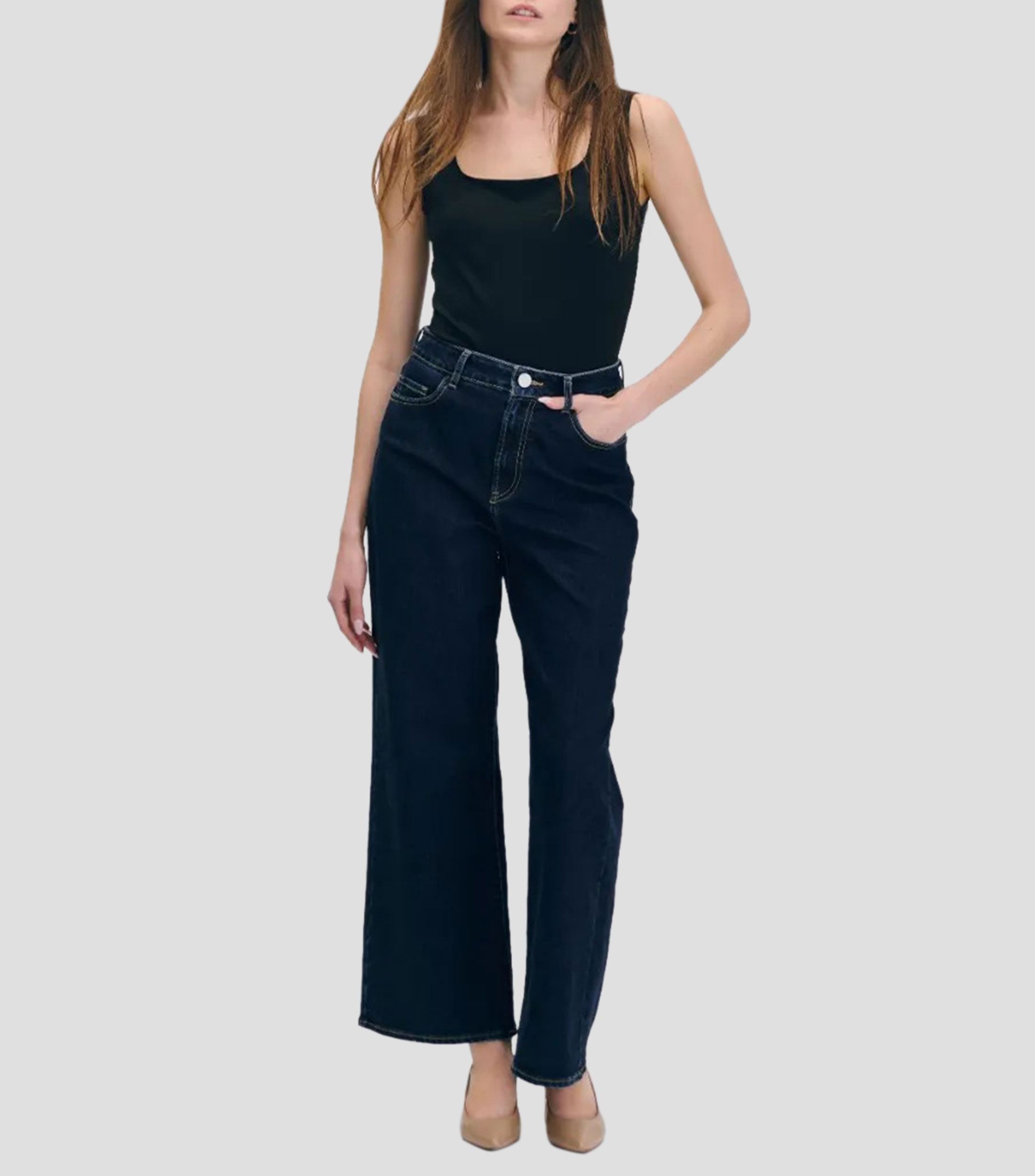 Top Negro Basico Escote Cuadrado Tirante Ancho Mujer