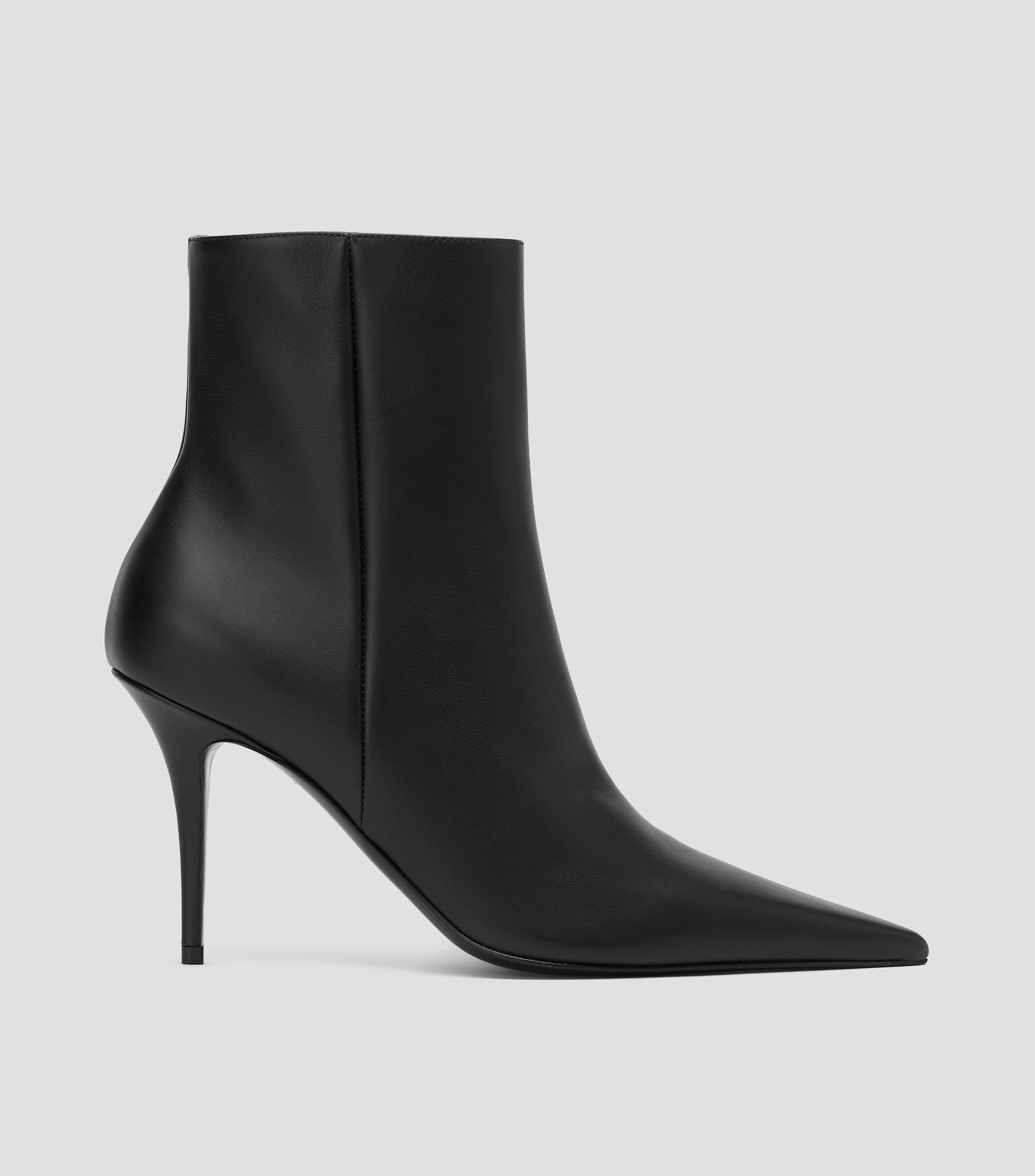 Botas cortas en piel con tacón alto de aguja Mujer