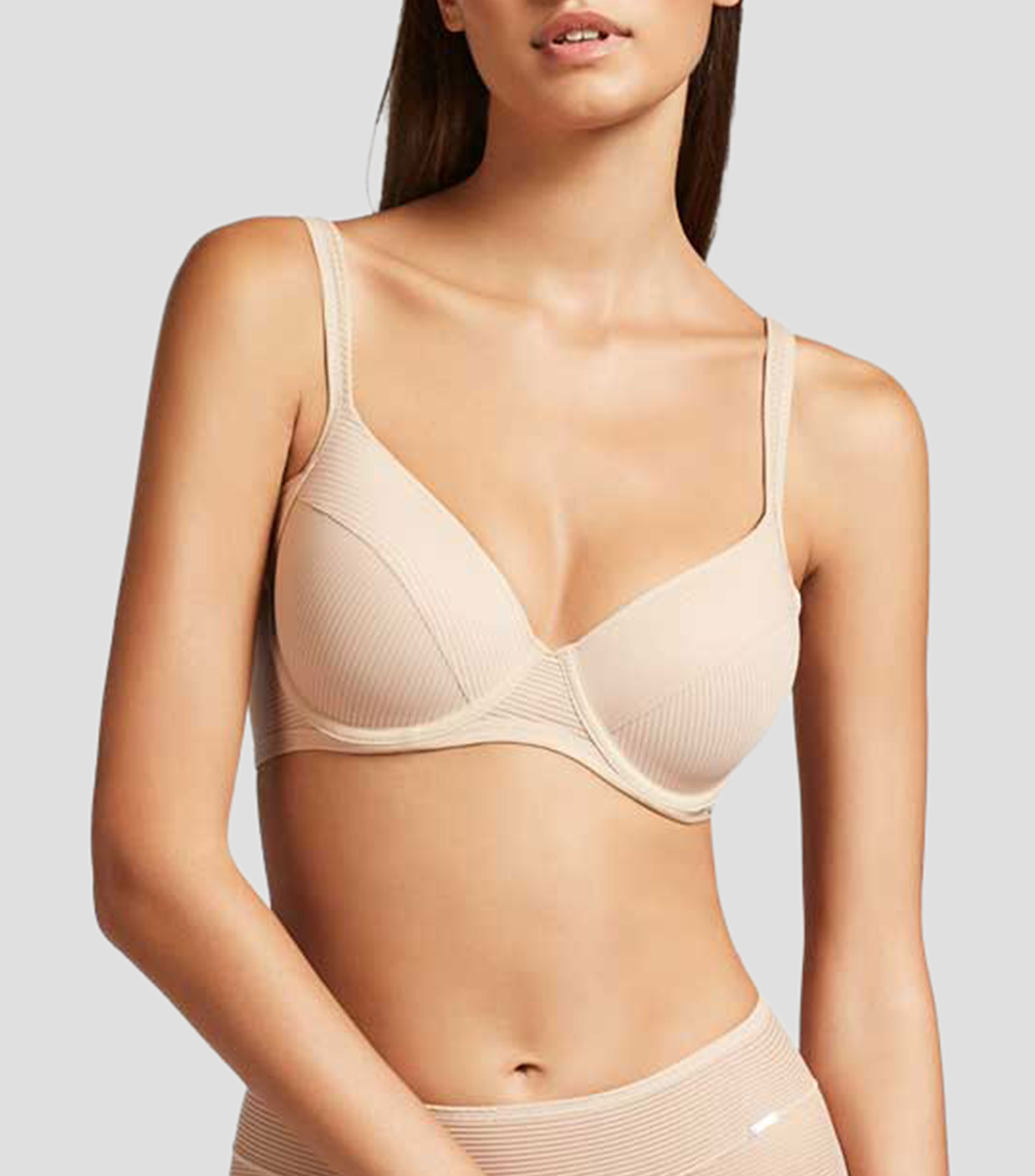 Brasier de encaje con varilla