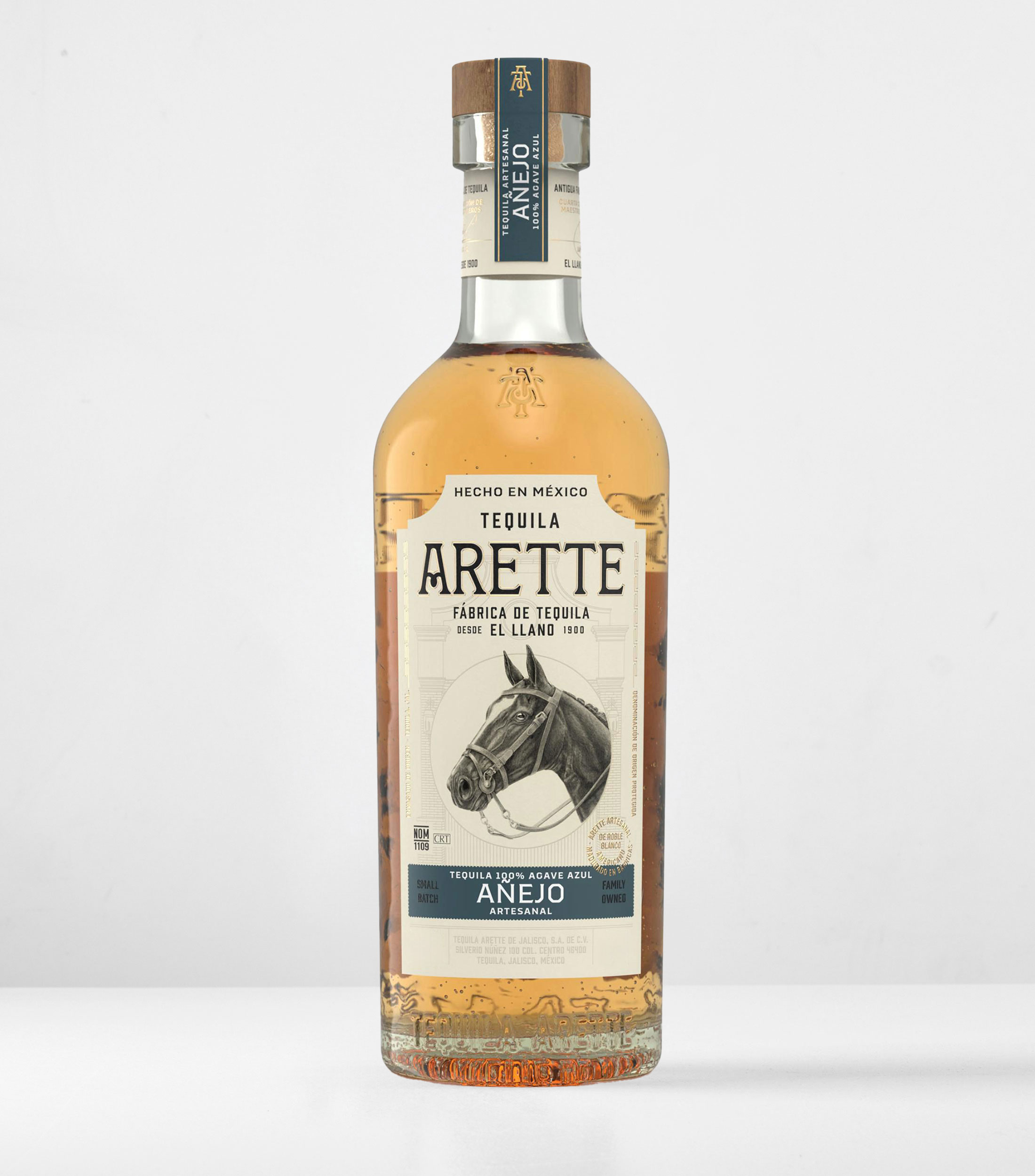 Tequila Añejo Artesanal Arette, 700 ml