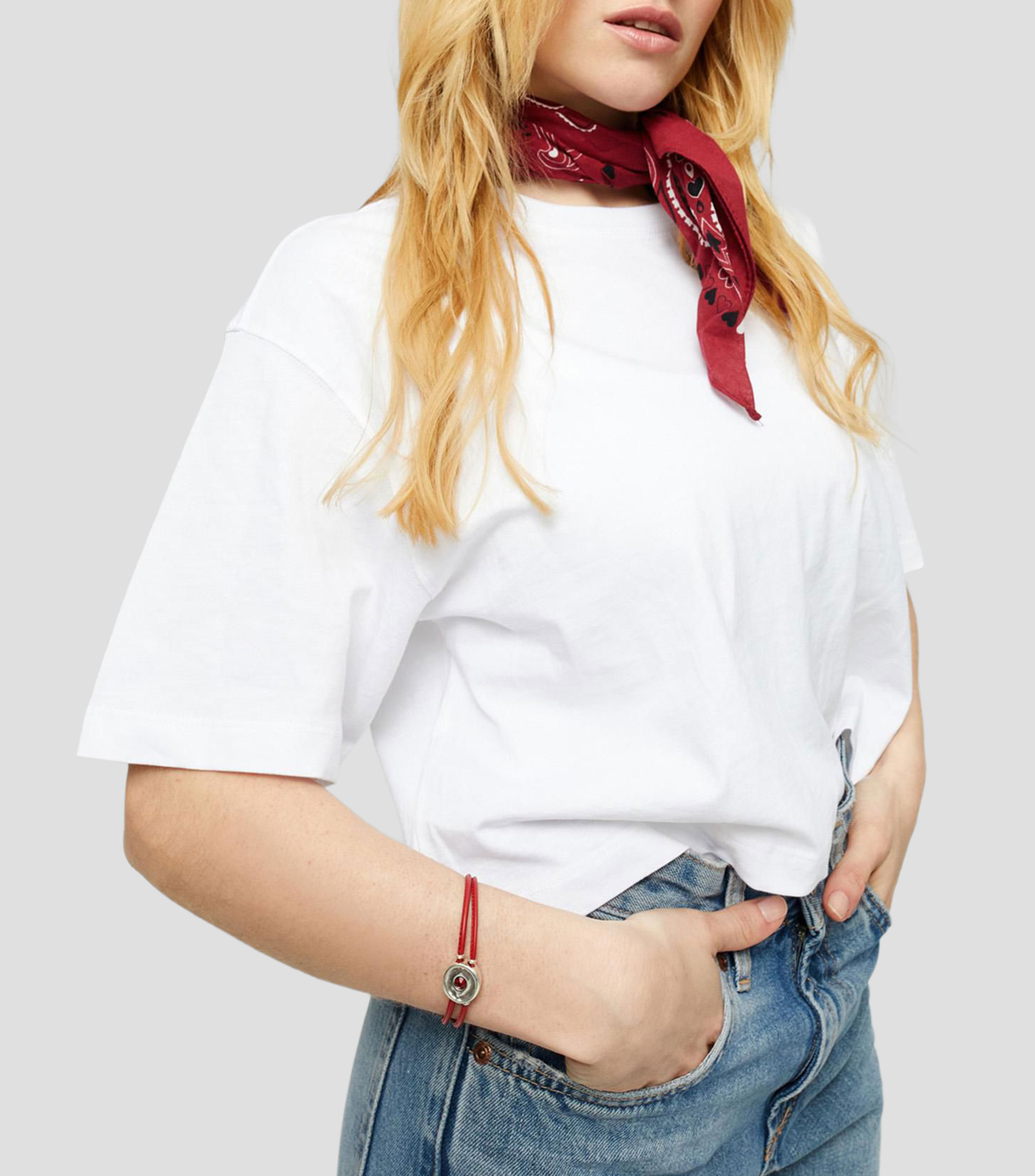 Pulsera roja Mujer