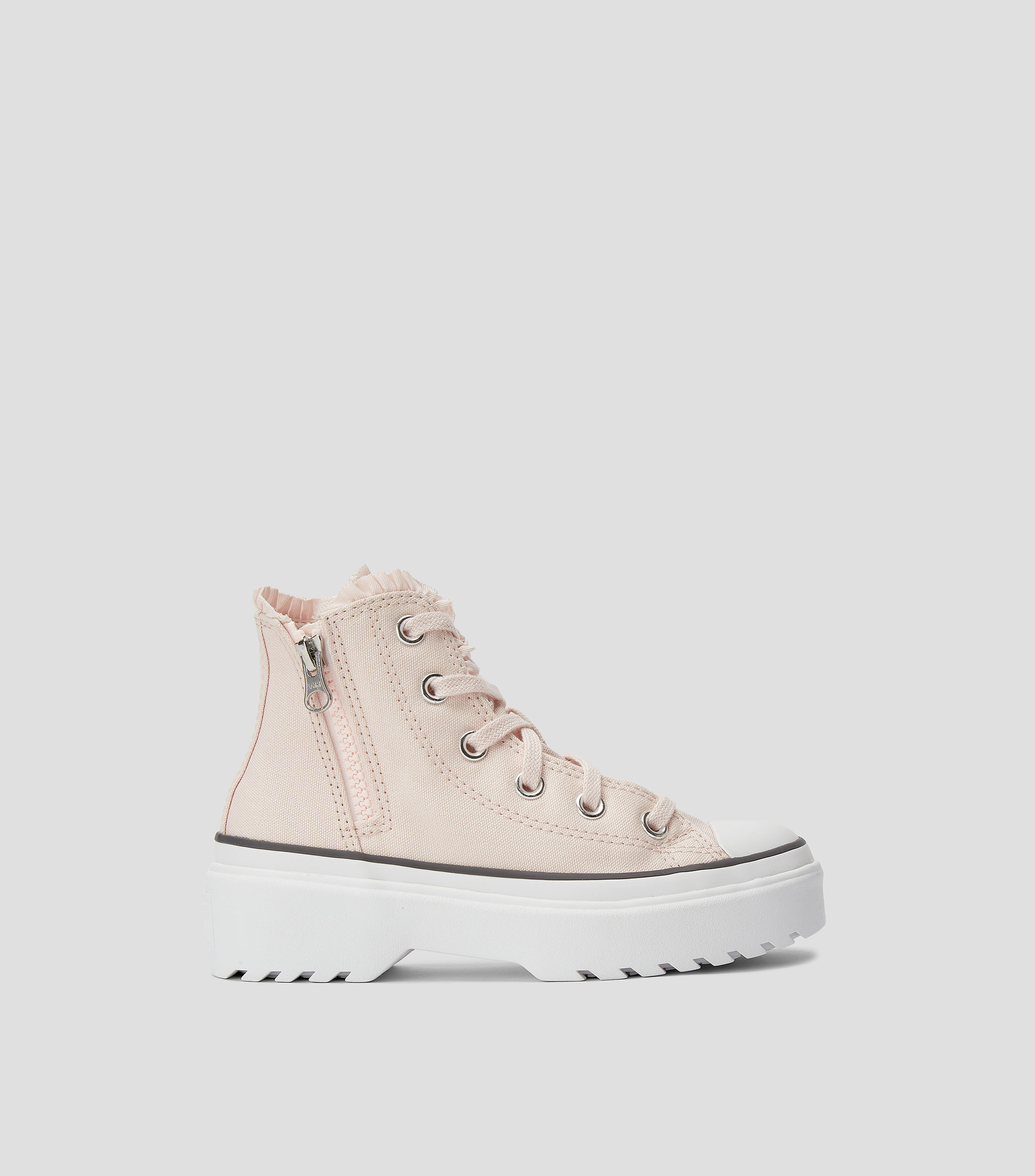 Tenis casuales tipo bota Chuck Taylor All Star Lugged Lift Nina