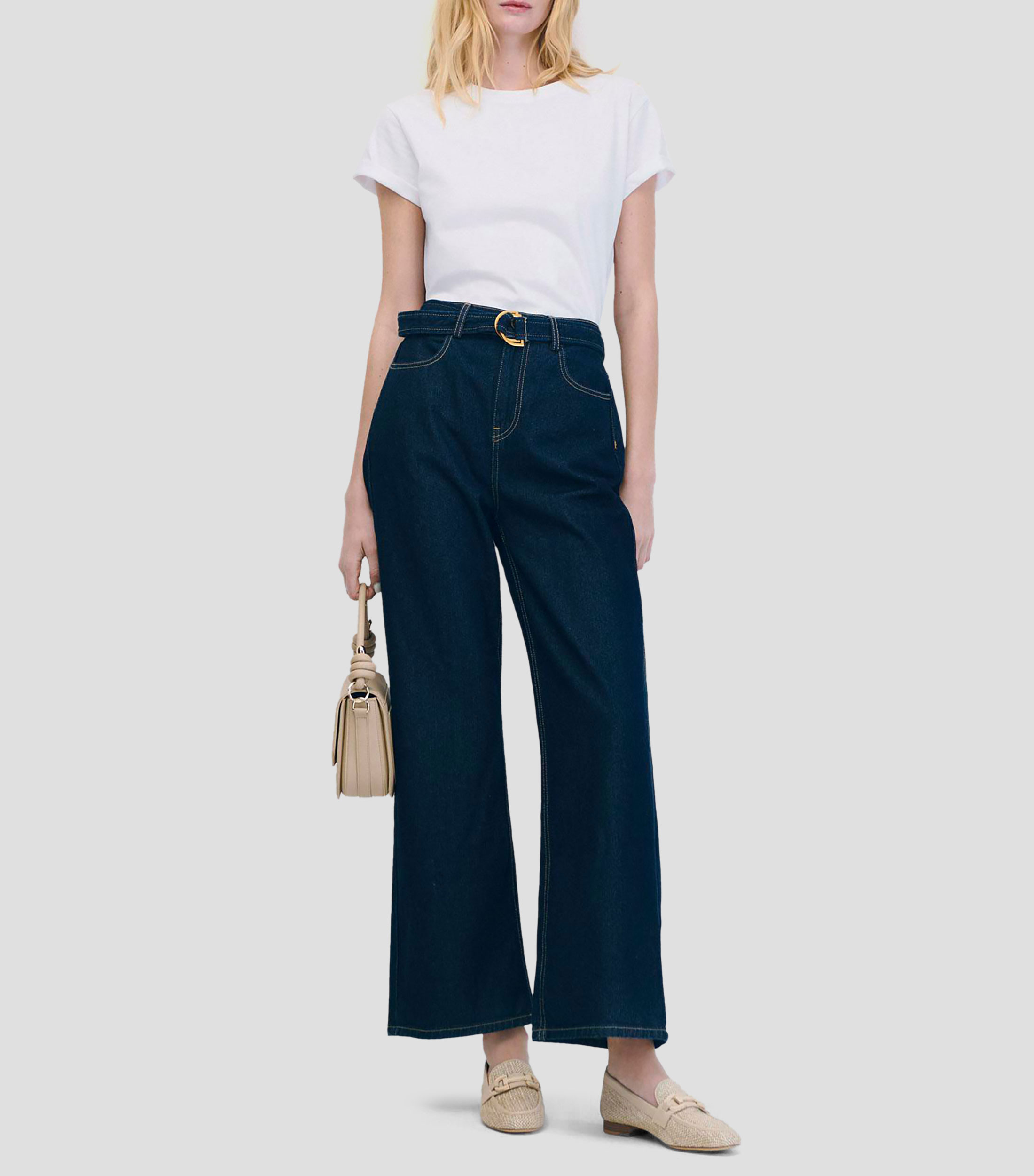 Jeans Wideleg Tiro Alto Con Cinturón Mujer