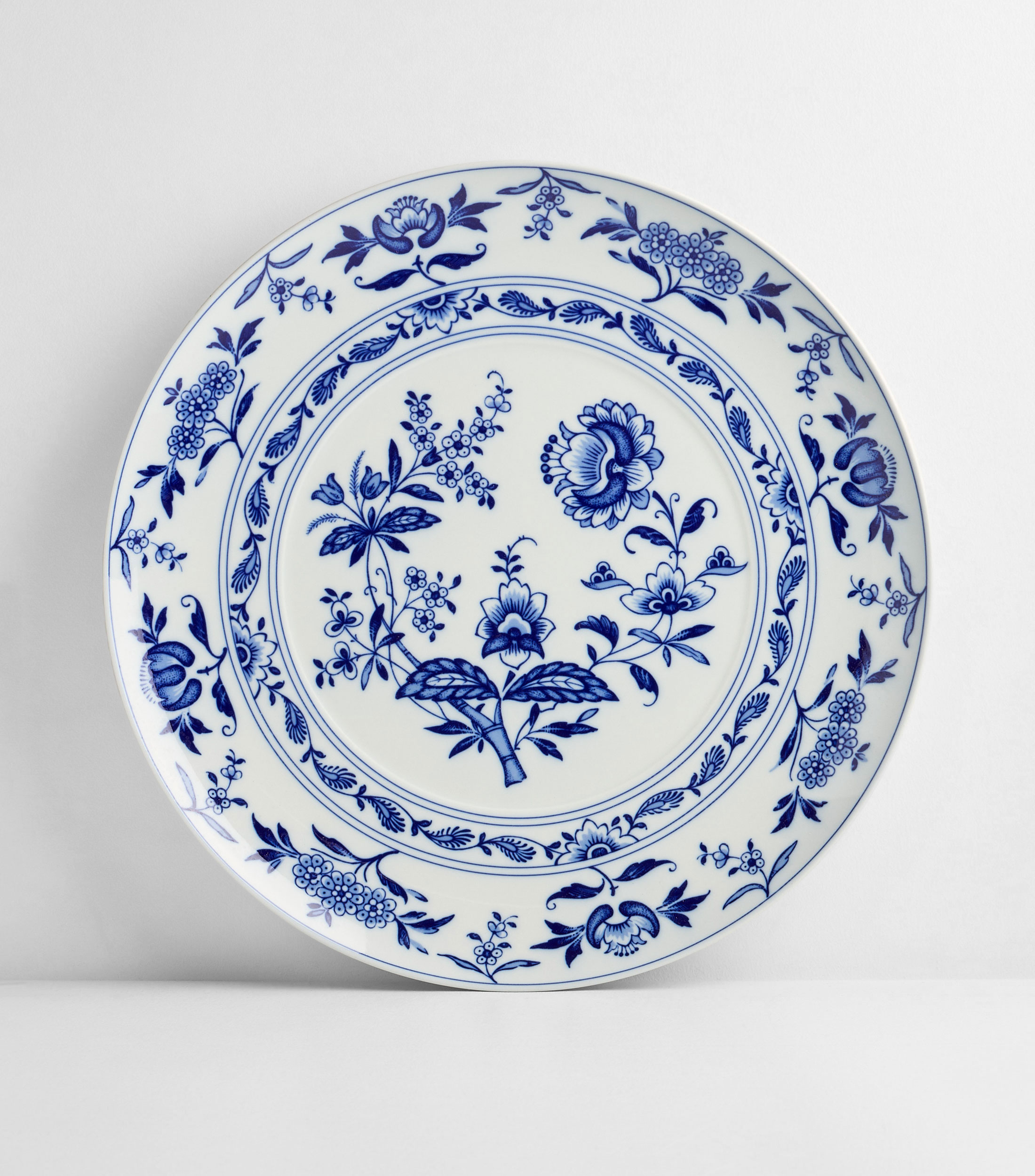 Plato marcador Margao con flores