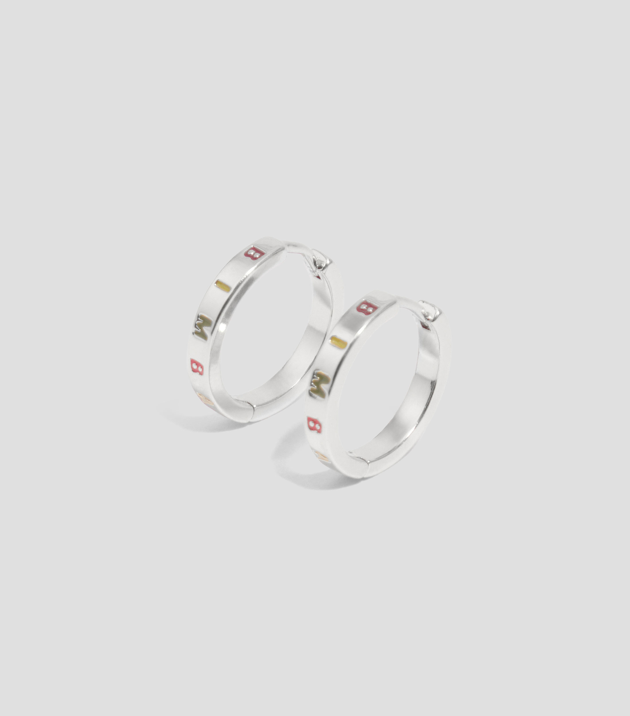 Aretes aro plateado logo multicolor Mujer