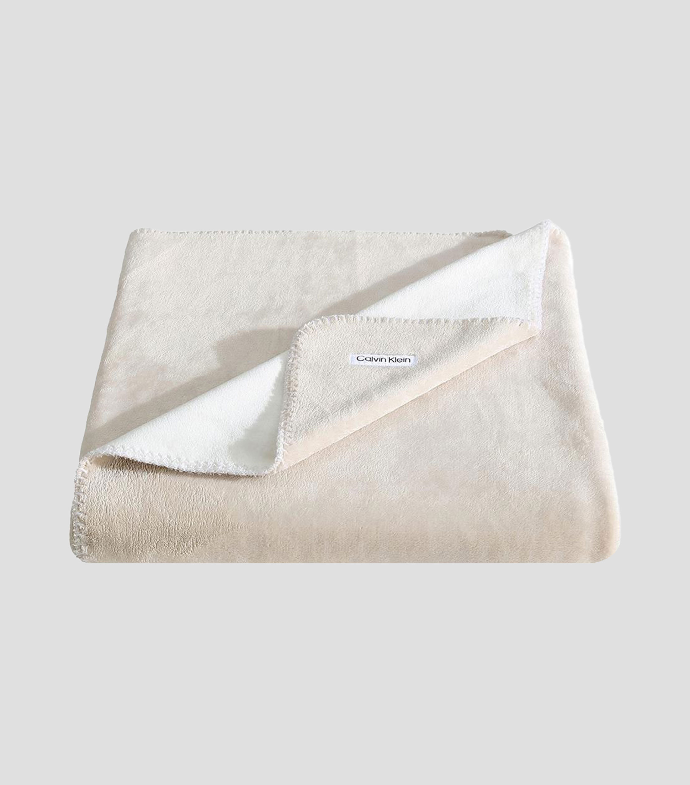 Frazada estándar Solid Throw beige