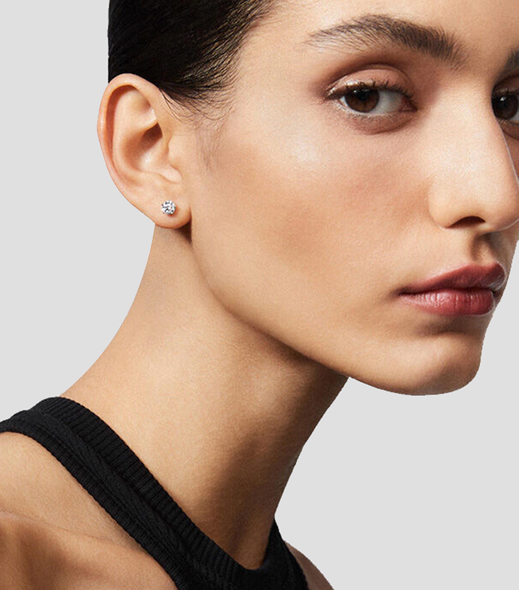 Pendientes en oro blanco de 18 kilates Mujer