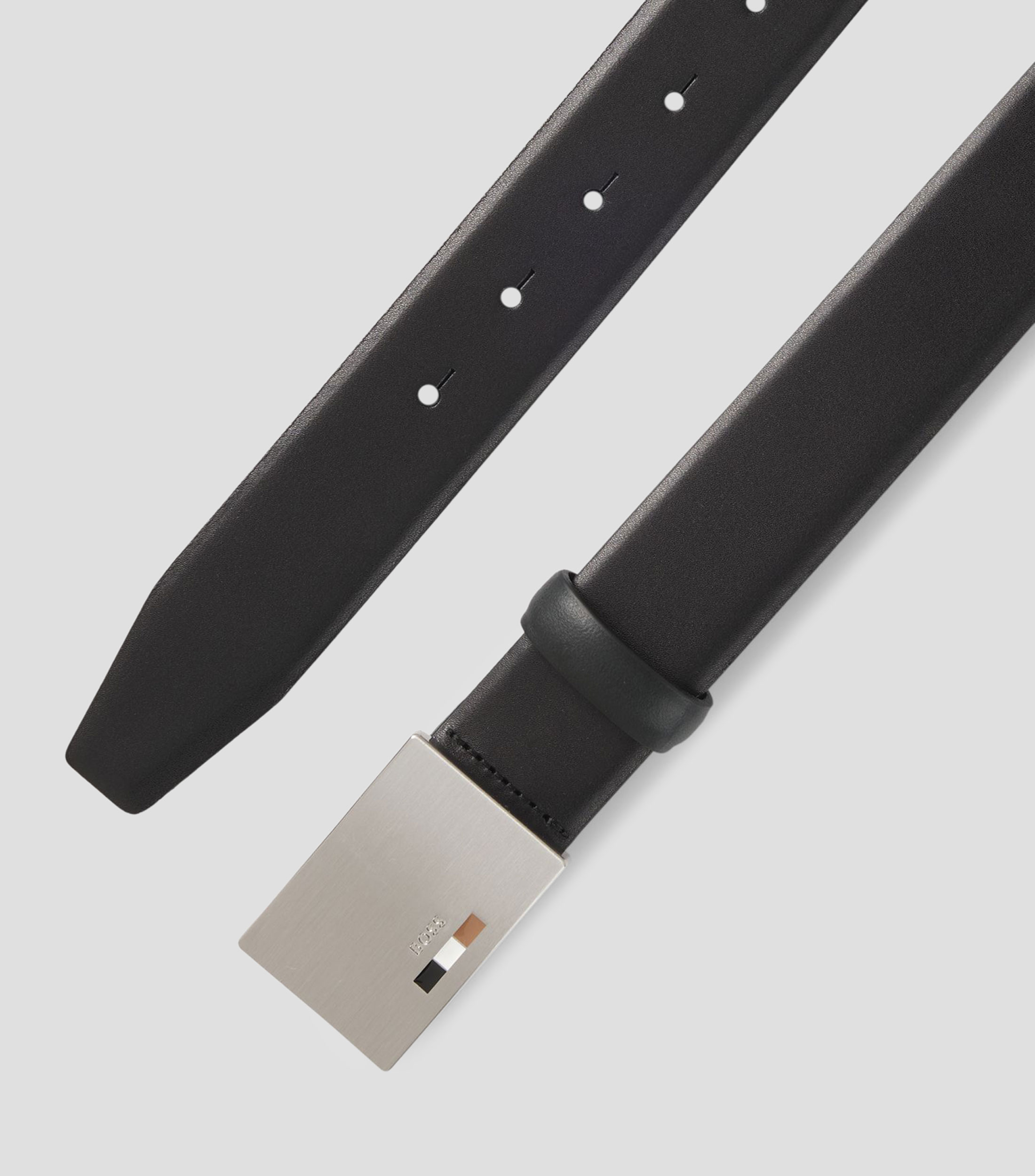 Cinturón de piel italiana con hebilla con placa Hombre