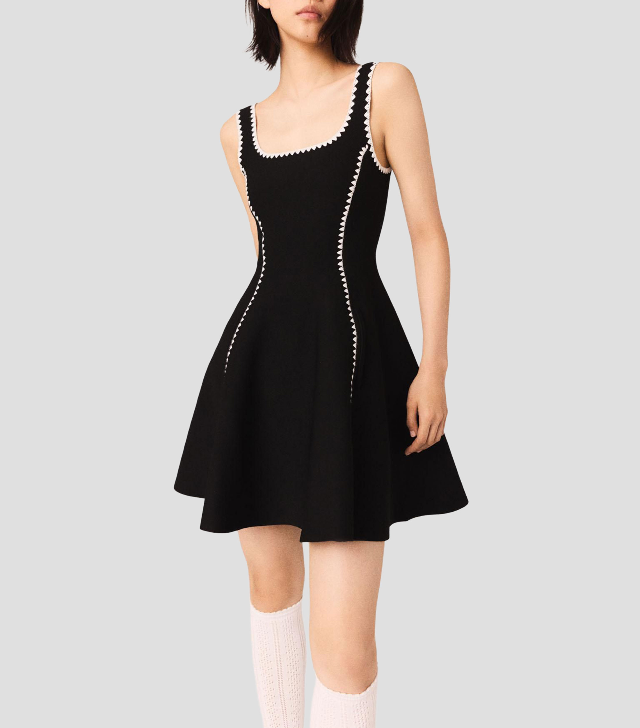 Vestido corto liso Mujer