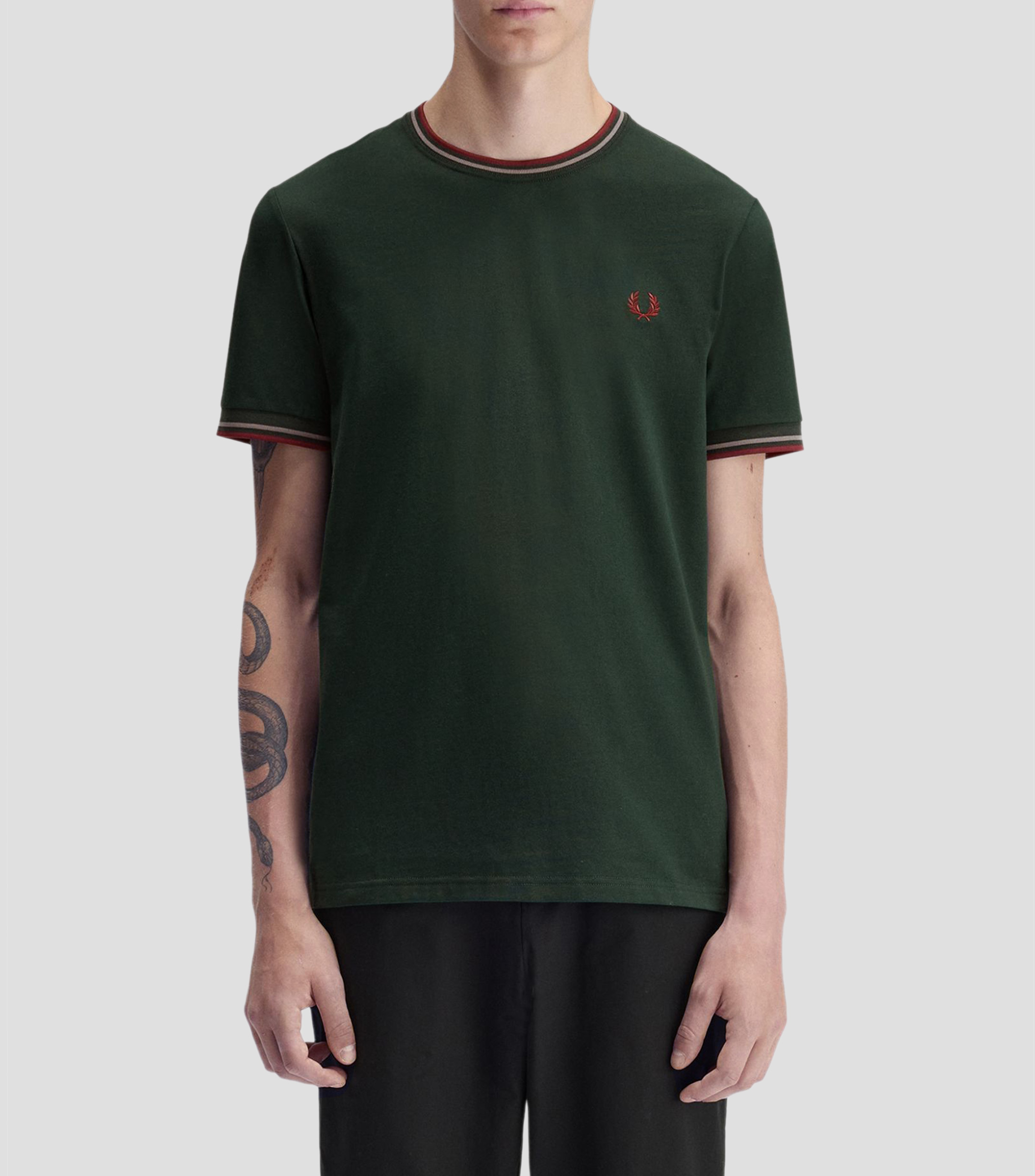 Playera cuello redondo manga corta lisa Hombre