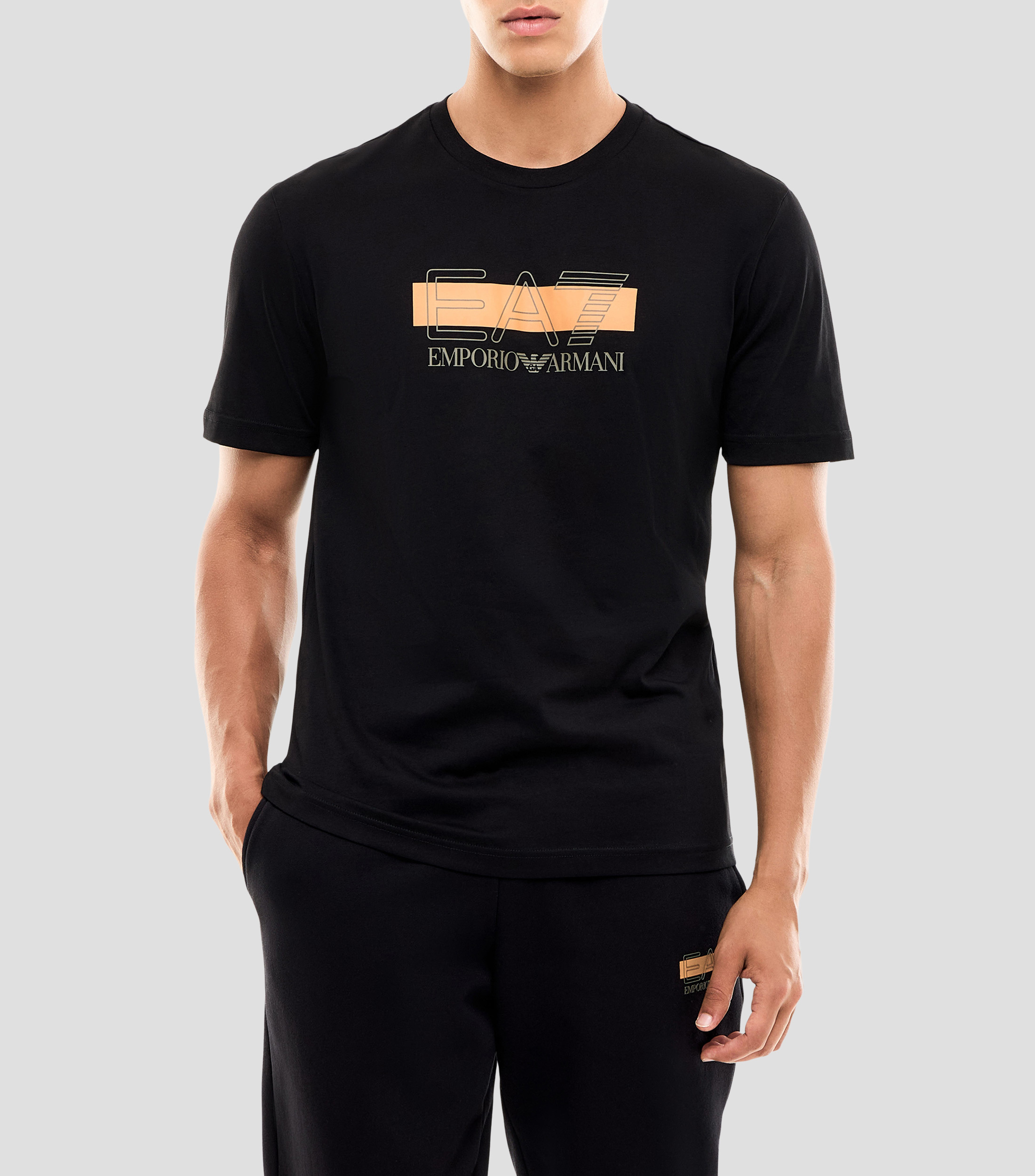 Playera cuello redondo manga corta estampada Hombre