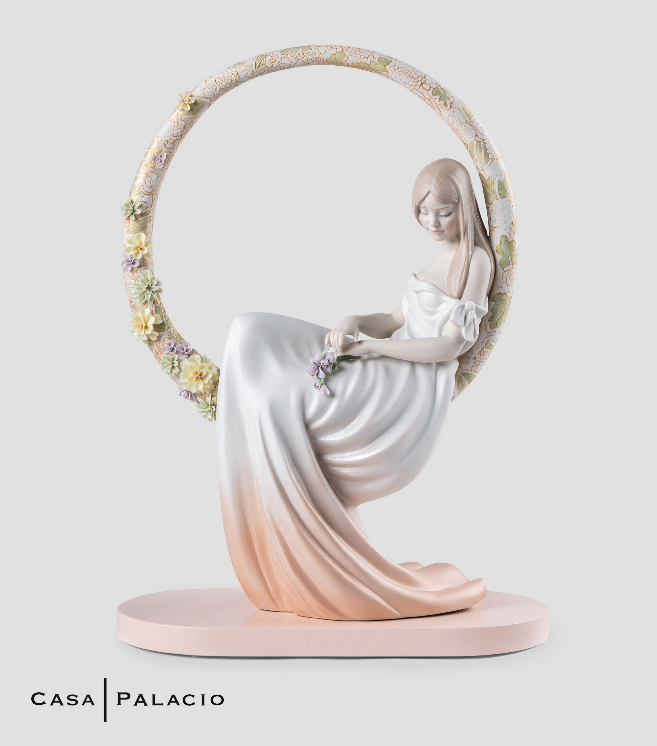 Figura Decorativa En sus Pensamientos en porcelana