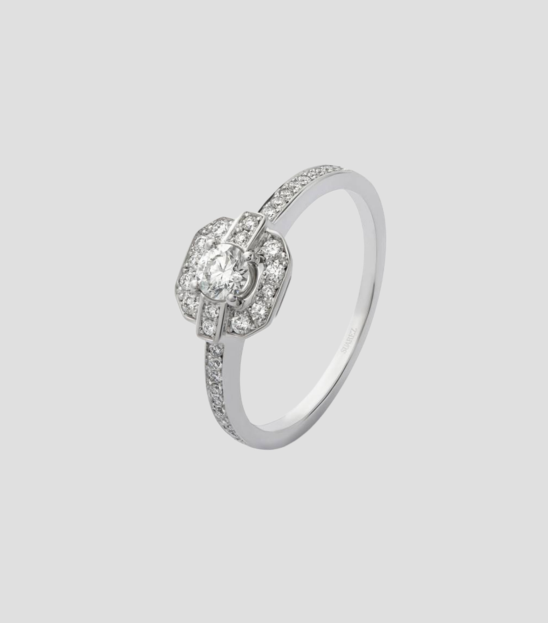Anillo en Oro blanco de 18 Kilates con diamante Mujer