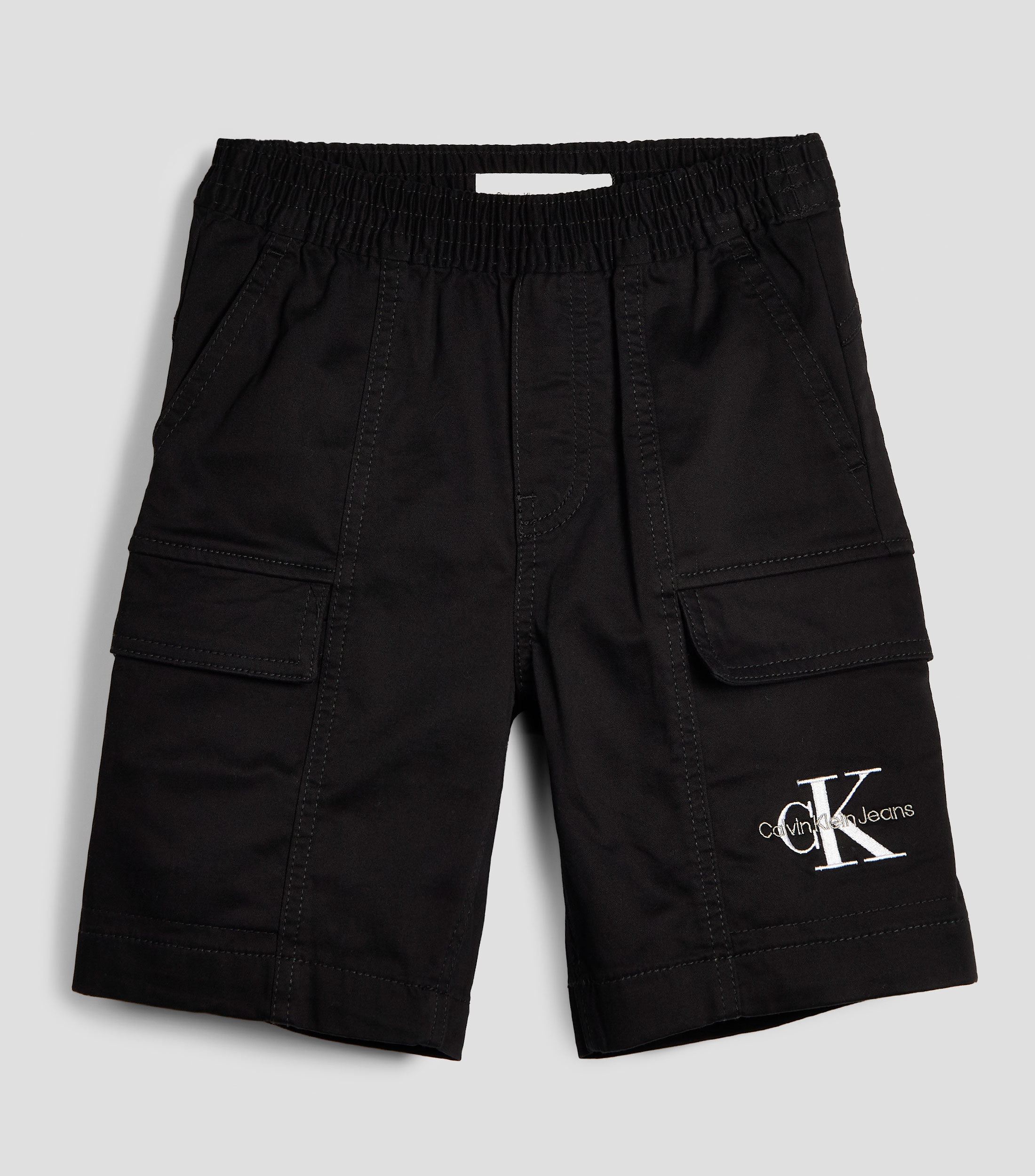 Short liso Nino