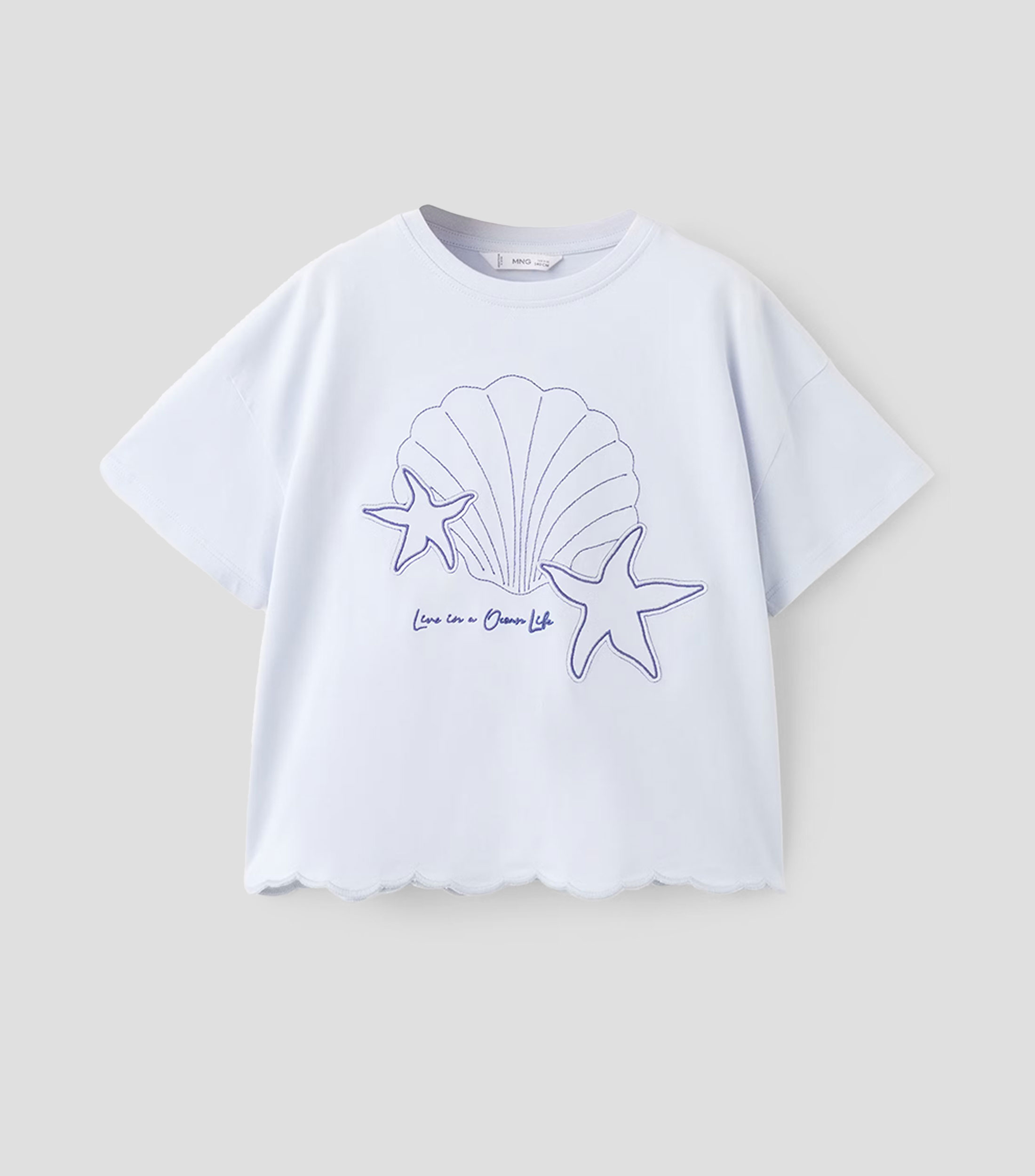 Playera cuello redondo manga corta bordado sólido Niña