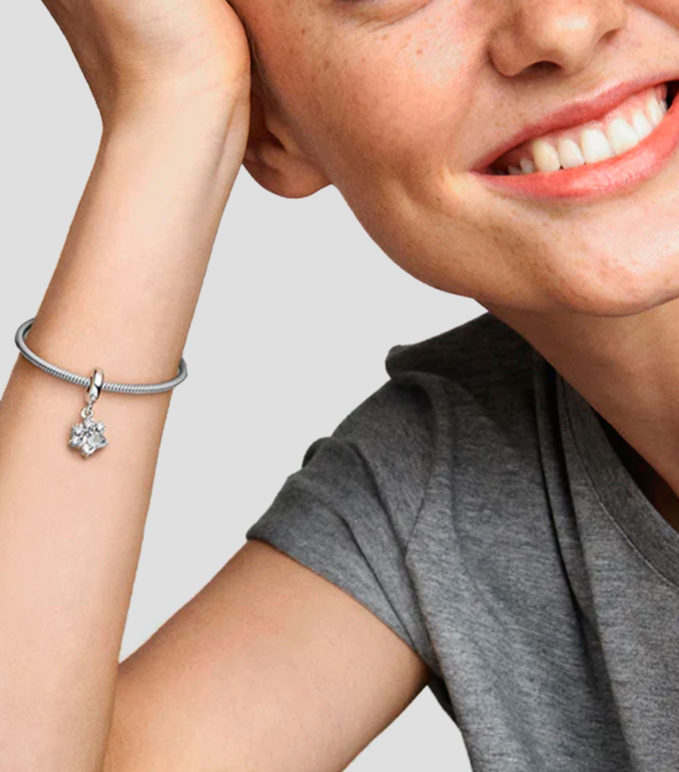 Charm en plata .925 Pawprint con circonitas Mujer