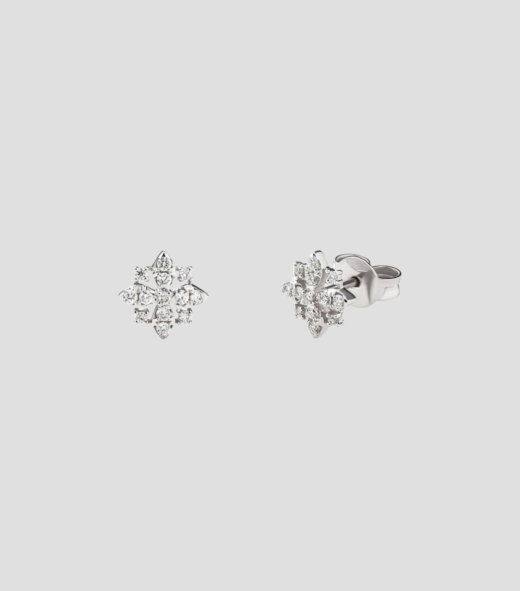 Aretes en Oro Blanco de 18 kilates con diamantes Mujer