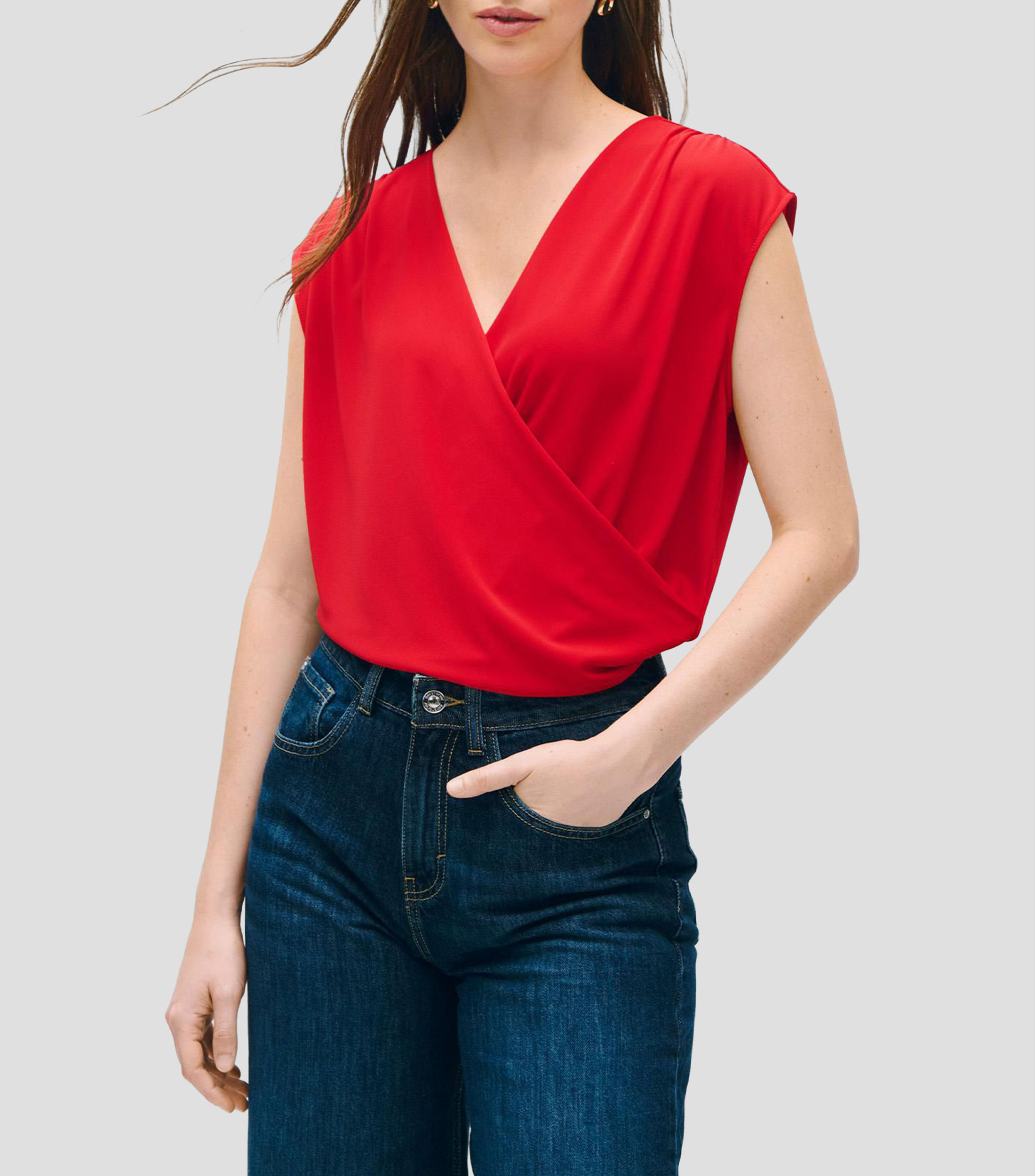 Blusa de Punto Envolvente Roja con Frunces Mujer