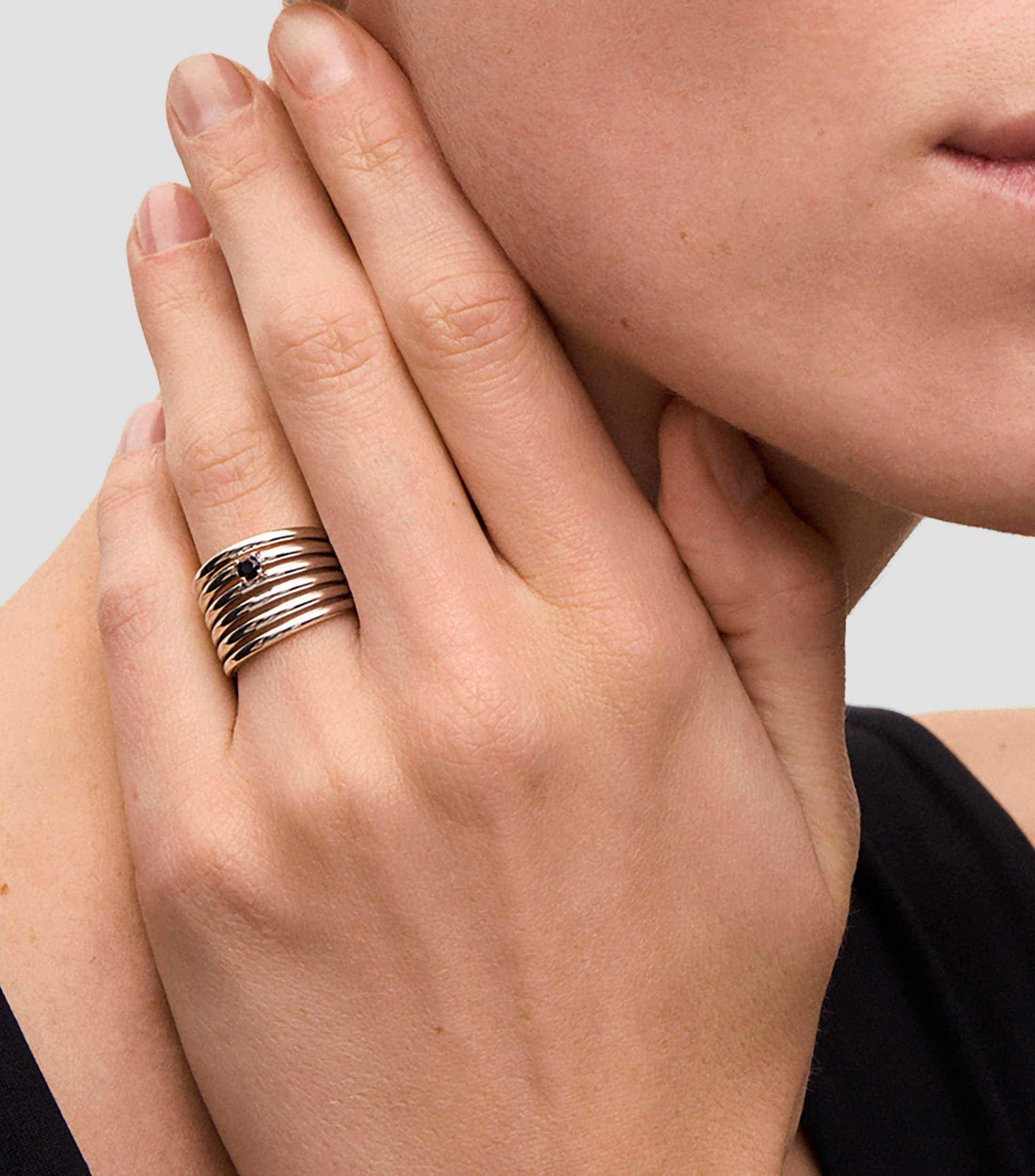 Anillo en plata con espinela Mujer