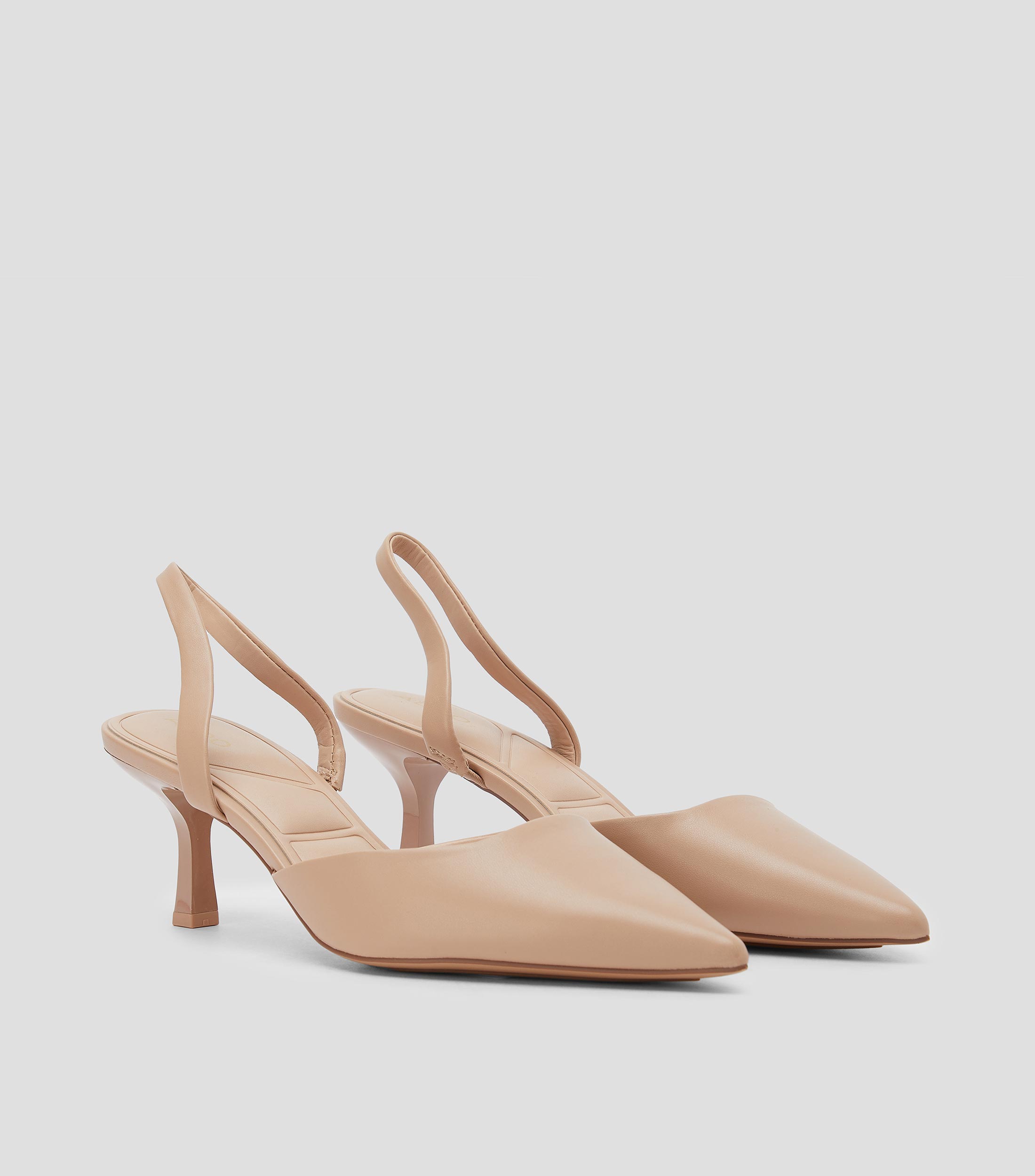 Zapatillas de Tacon Medio Cuadrado Mujer