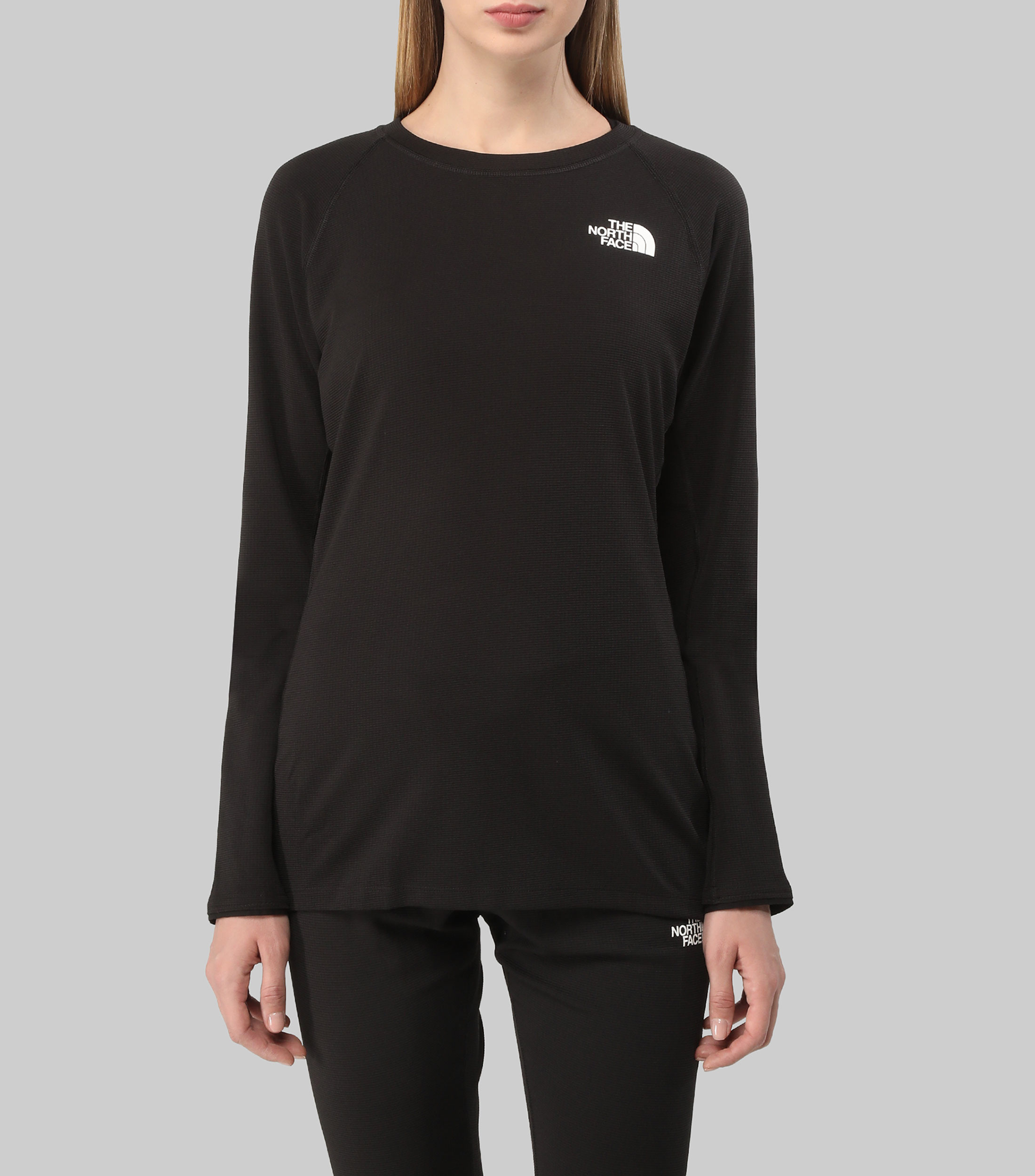 Playera de cuello redondo y manga larga con logotipo Mujer