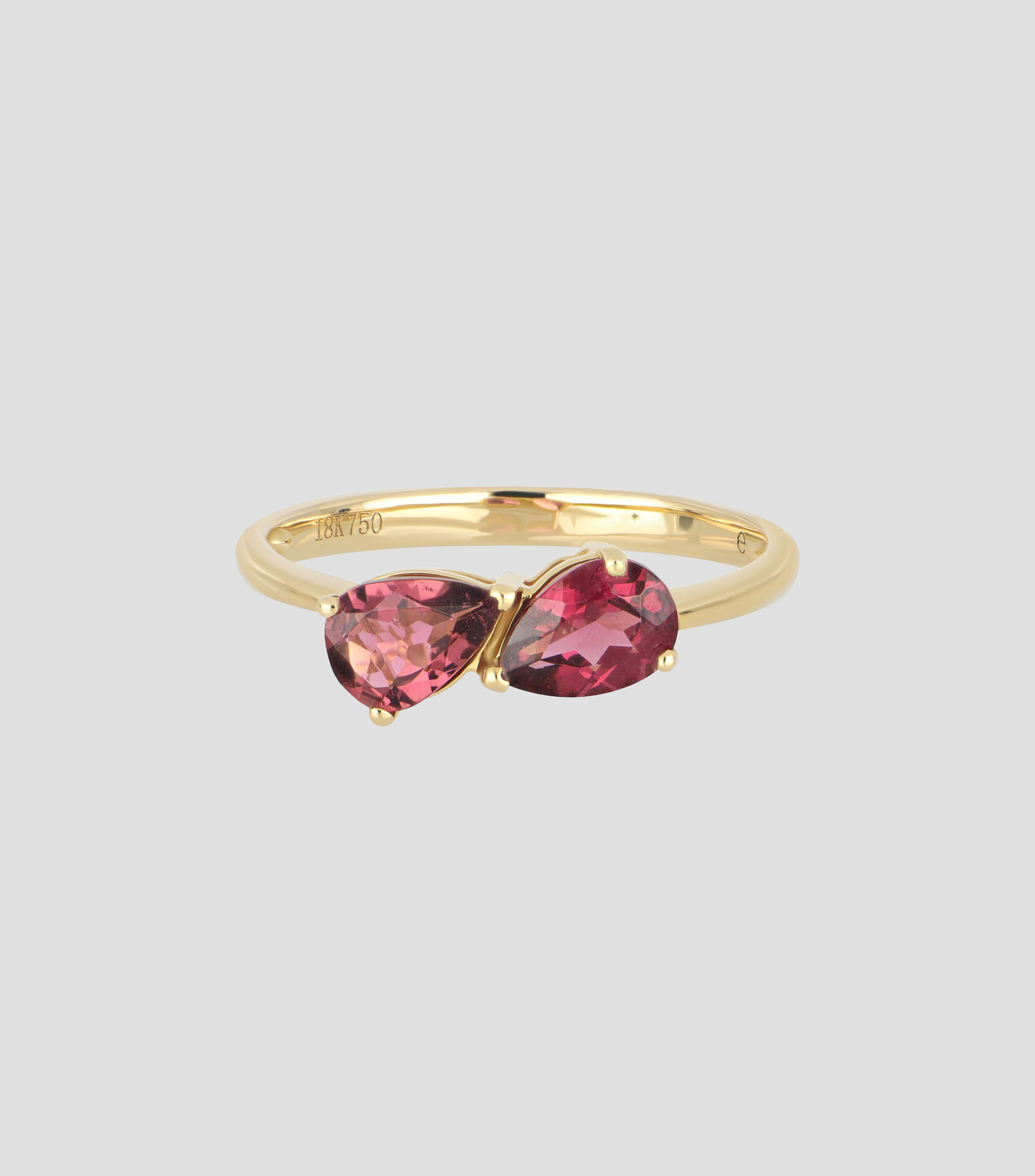 Anillo en Oro amarillo de 18 Kilates con turmalina y rubelitas Mujer