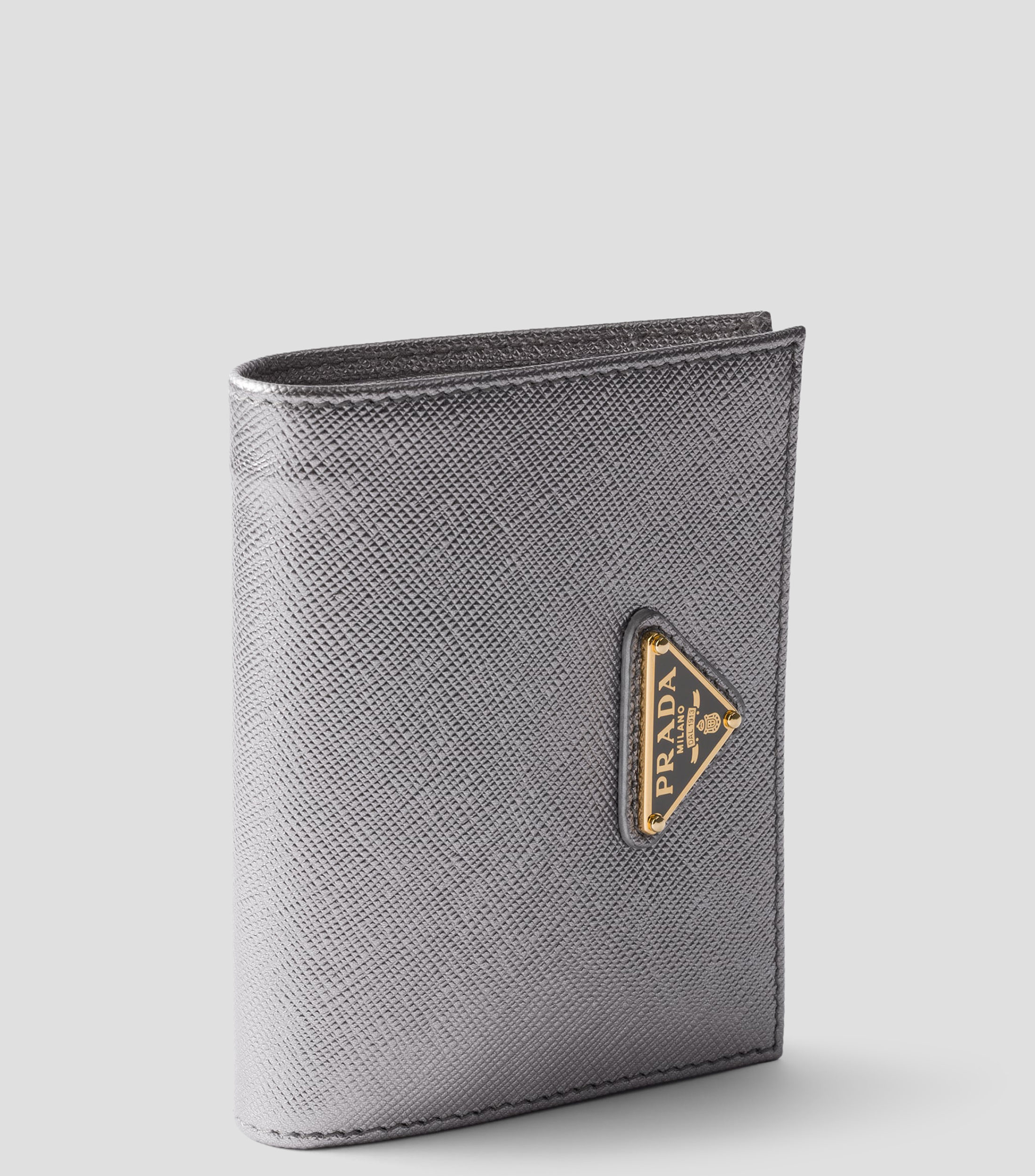 Cartera en piel con detalle texturizado Mujer