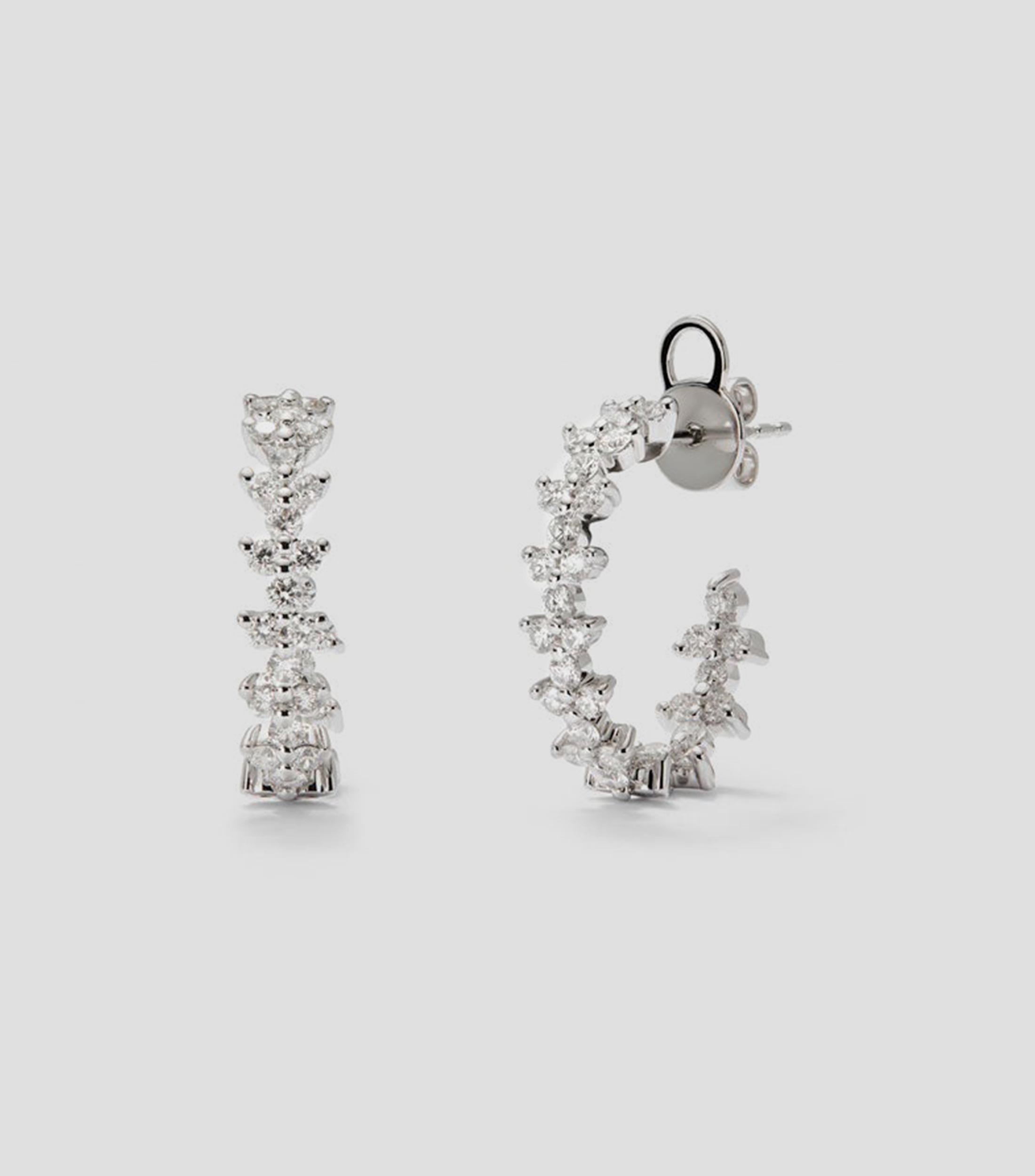 Pendientes en Oro blanco de 18 Kilates Tris Mujer